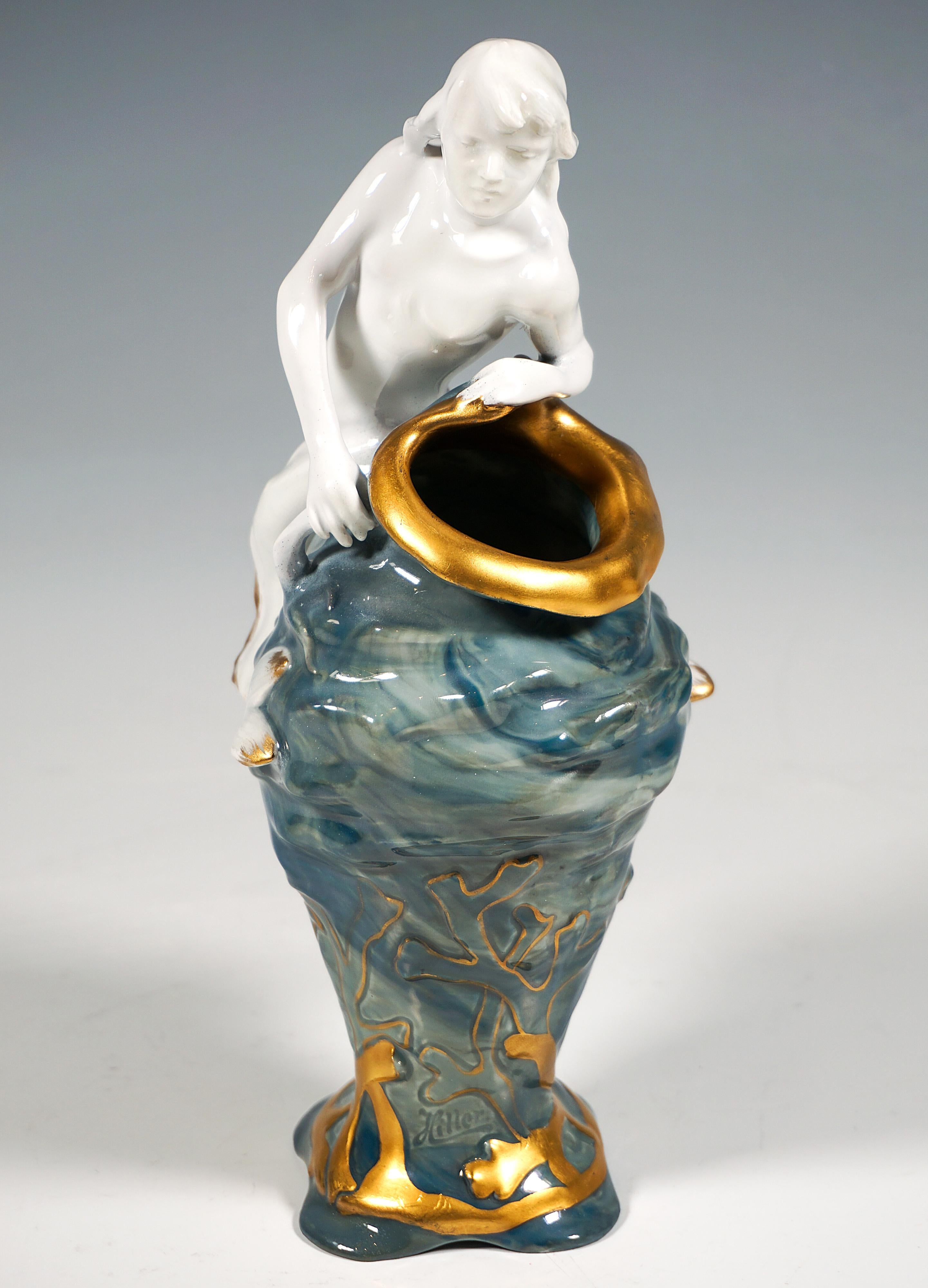 Jarrón de concha Art Nouveau con ninfa, Max Hiller para Rosenthal, Kronach, 1898-1900 Pintado a mano en venta