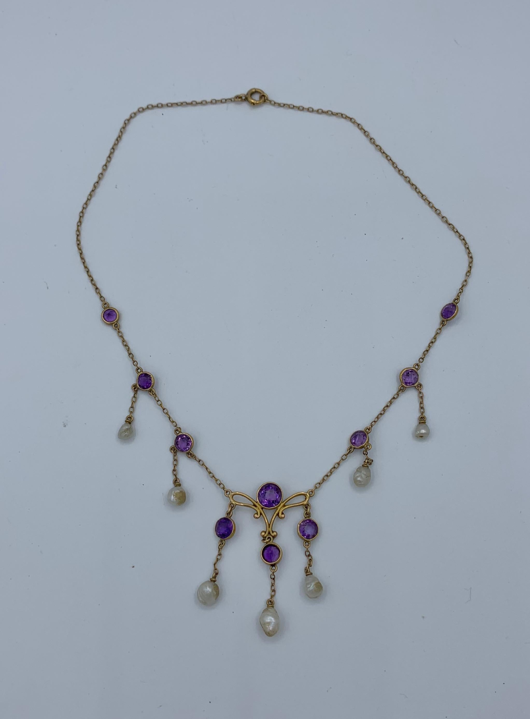 Art Nouveau Siberian Amethyst Natural Pearl Necklace Antique 14 Karat Gold In Good Condition For Sale In New York, NY