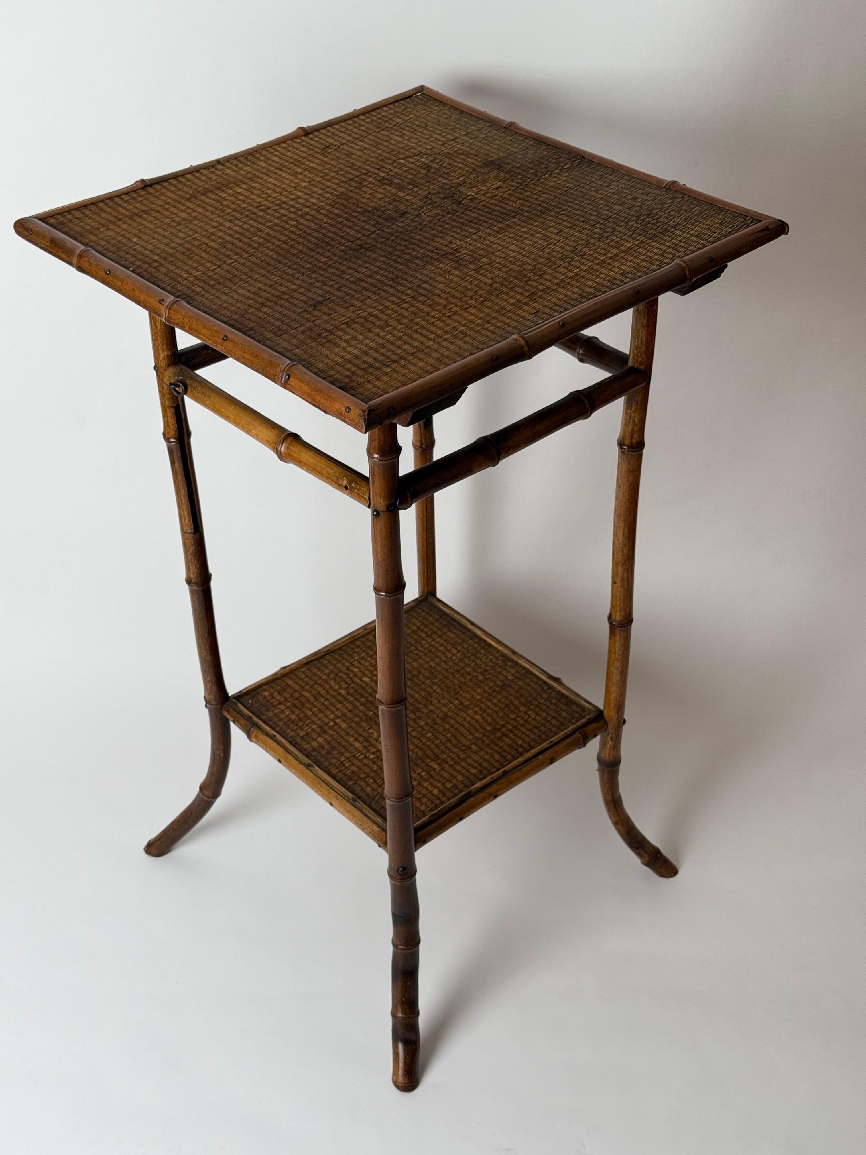 Jugendstil Beistelltisch aus Bambus (Art nouveau) im Angebot