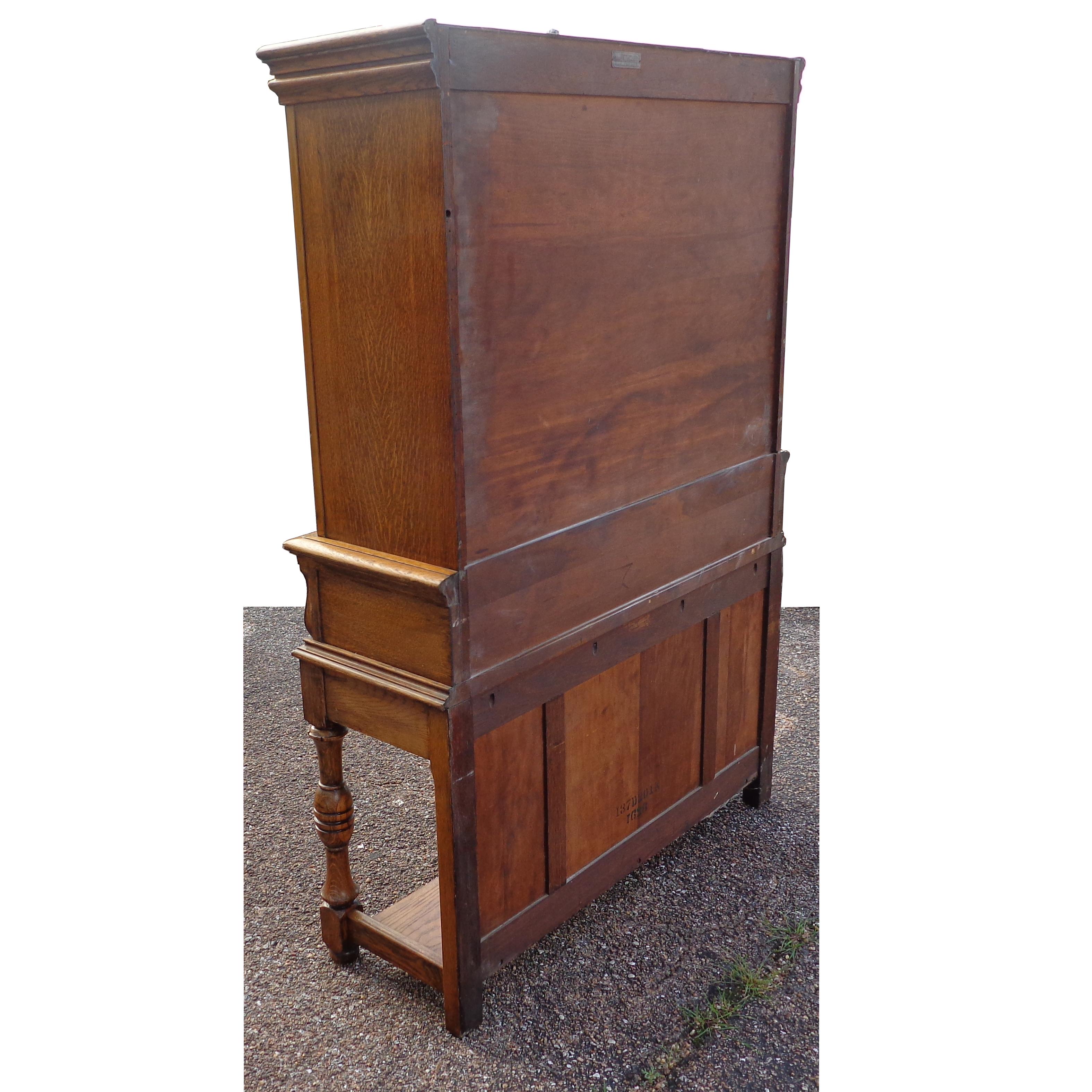 Appliqué Enfilade Art Nouveau de Limbert Van Raalte Craftsman Furniture en vente