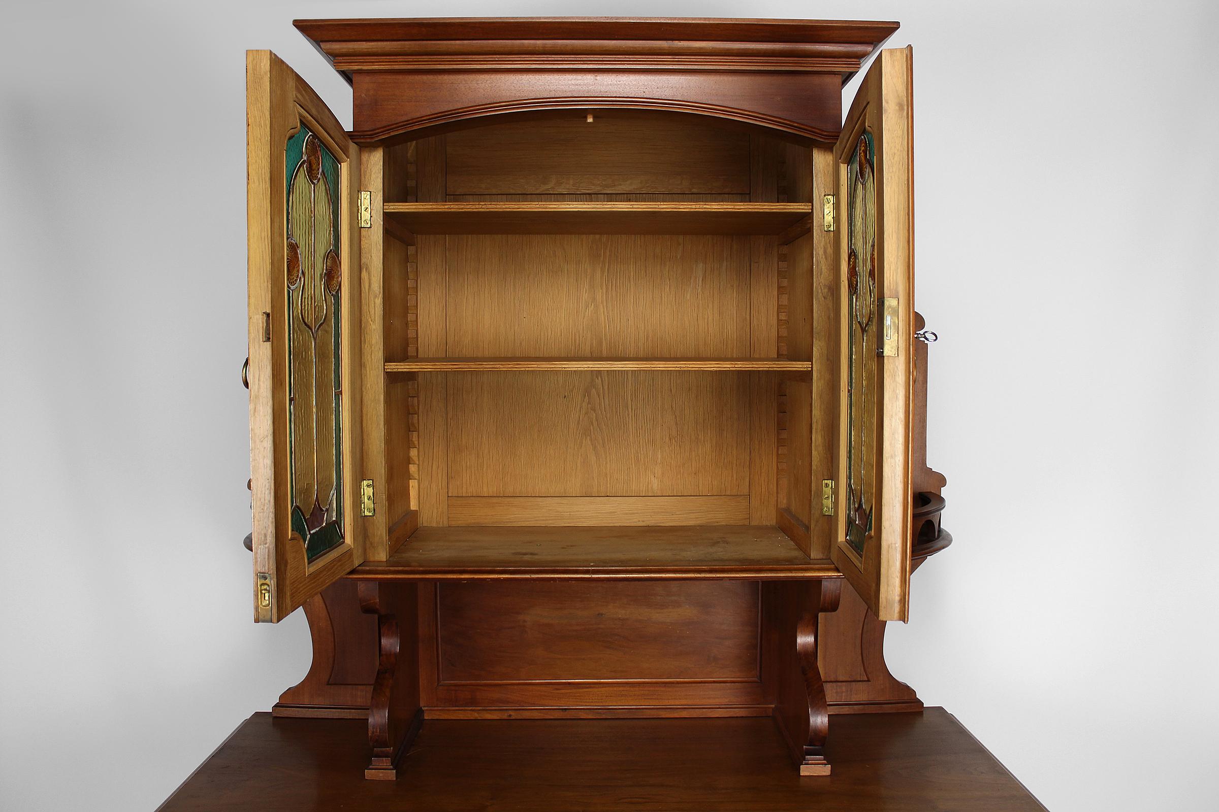 Art Nouveau Sideboard in Carved Mahogany and Stained Glass, France, circa 1900 13