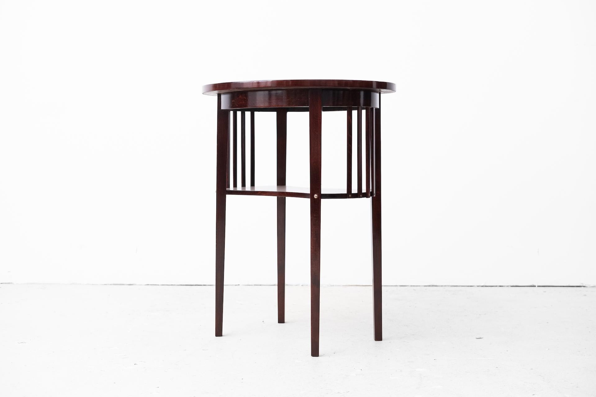 Vienna Secession Art Nouveau Sidetable, Model 9208 by Marcel Kammerer for Thonet (Vienna, 1904)