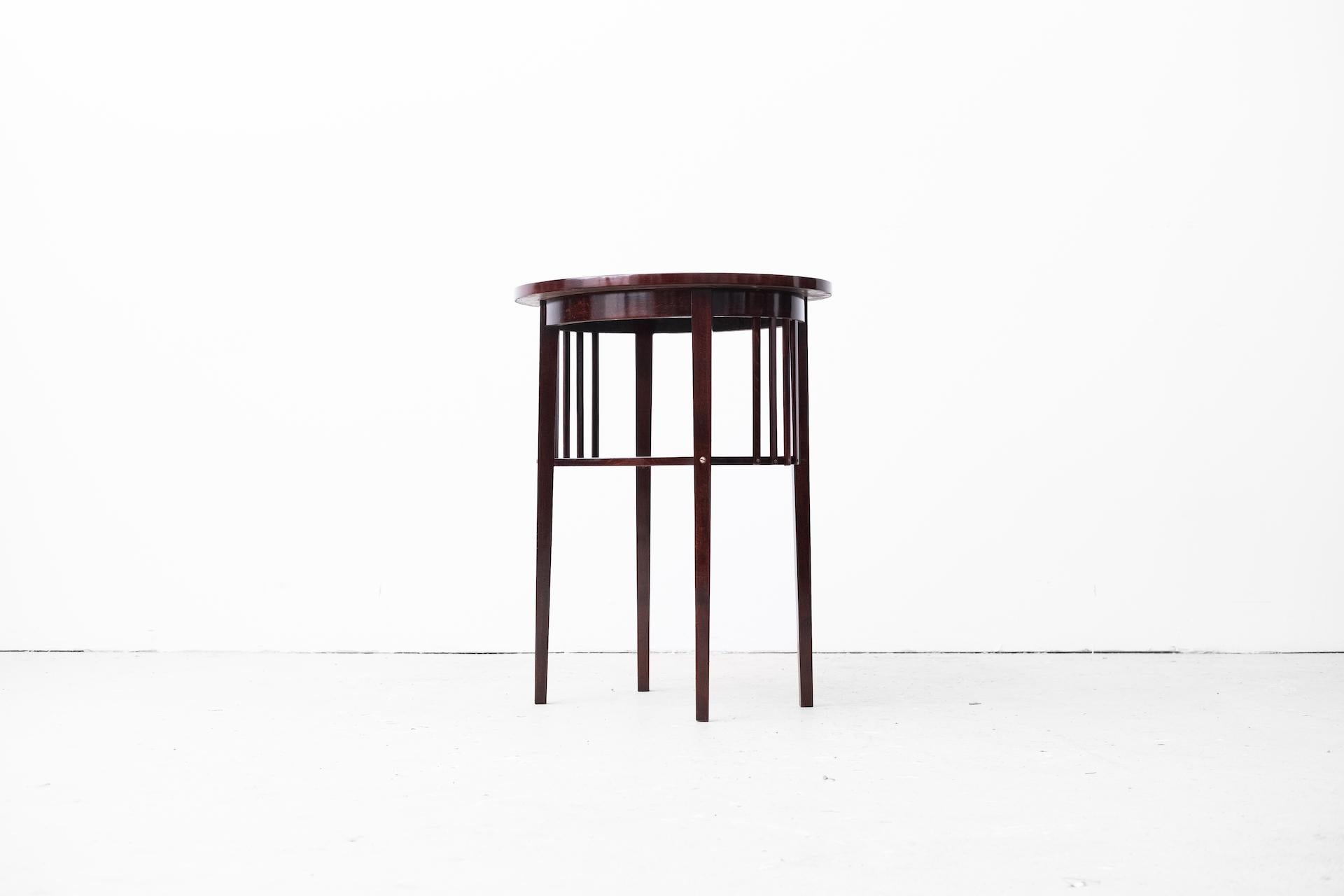 Early 20th Century Art Nouveau Sidetable, Model 9208 by Marcel Kammerer for Thonet (Vienna, 1904)