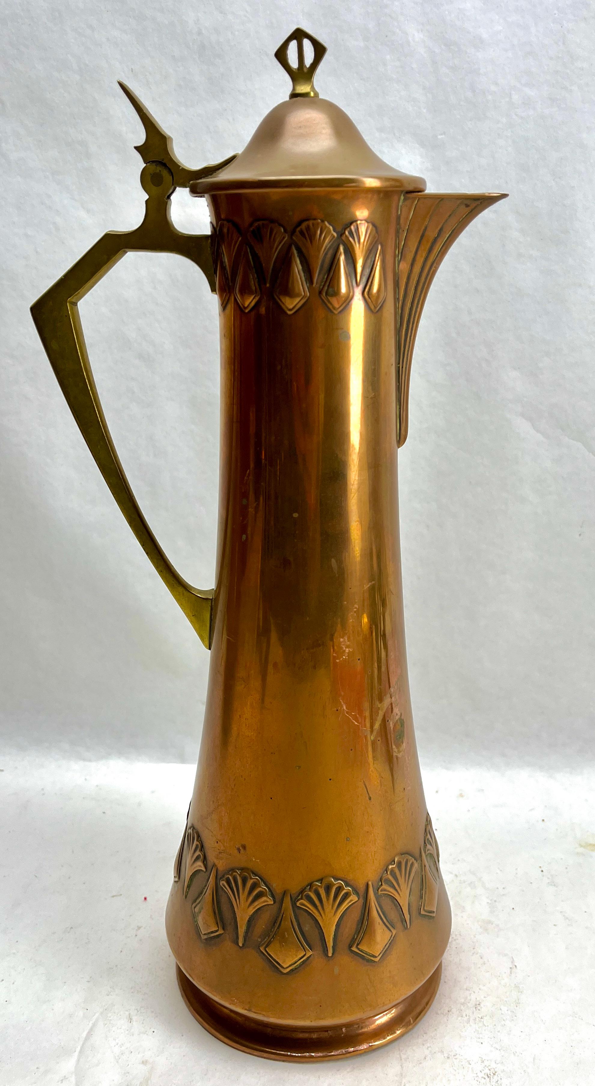 Art Nouveau Signed WMF Pitcher Brass and Copper  with Handle and Organic Details In Good Condition For Sale In Verviers, BE