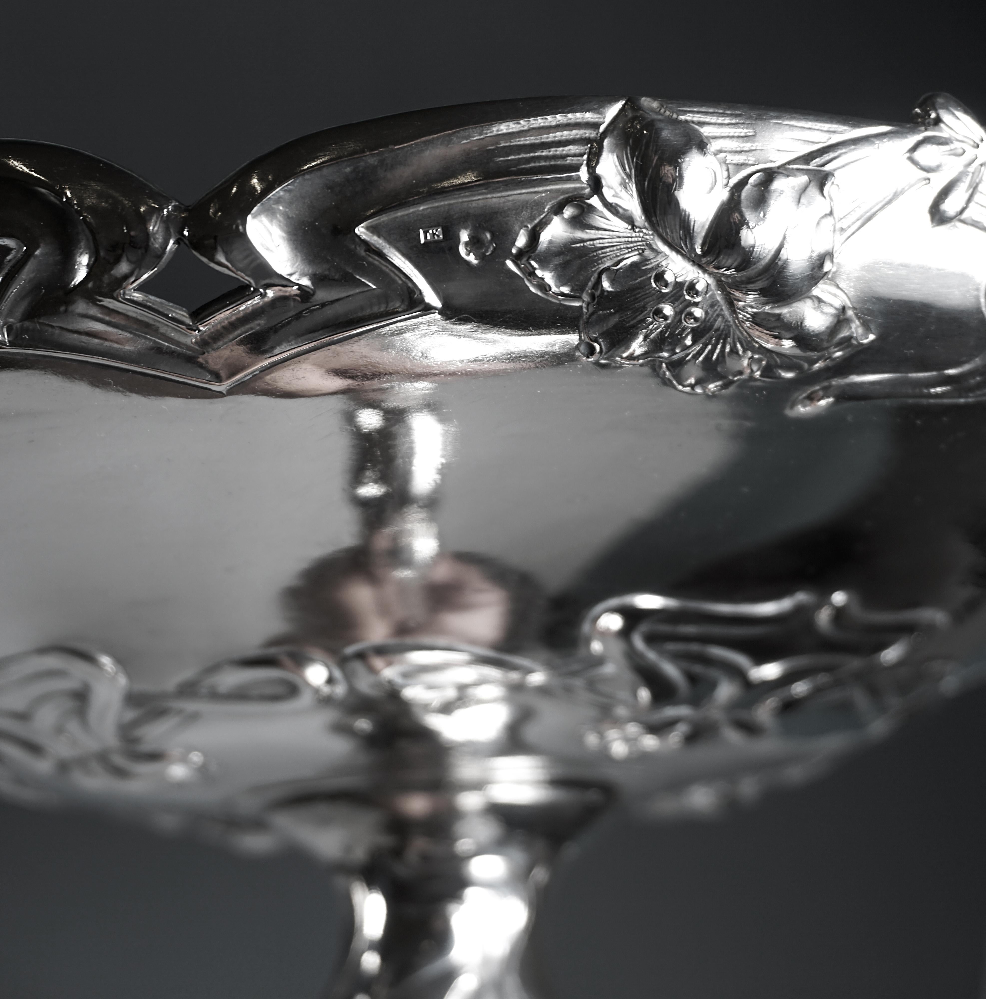 Art Nouveau Silver Centerpiece Bowl With Caryatid As A Carrier, Vienna, Ca 1900 For Sale 1