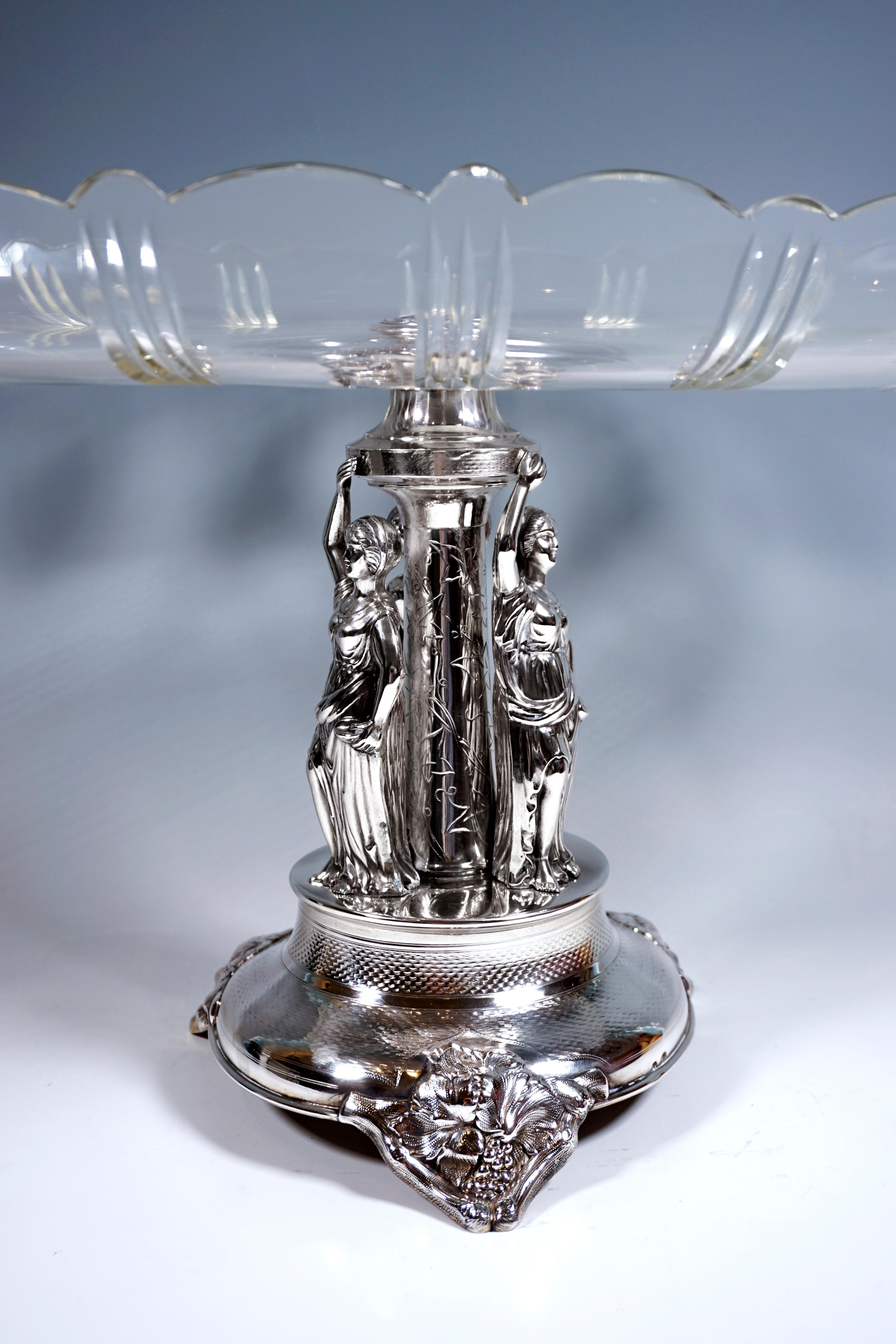 Early 20th Century Art Nouveau Silver Centerpiece with Karyatides and Glass Bowl, Vienna, ca 1900 For Sale