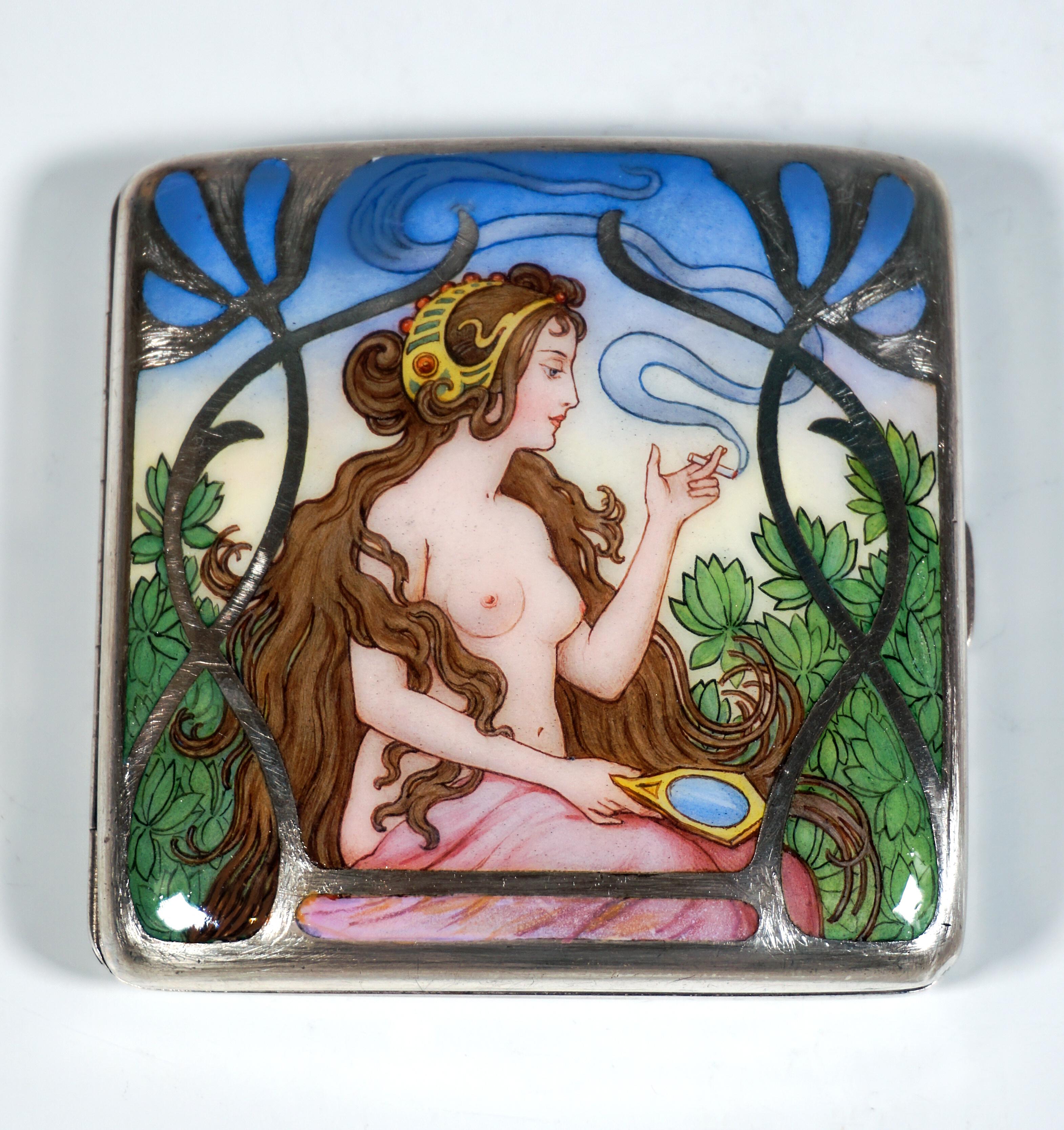 Austriaco Portasigarette e scatola di fiammiferi in argento Art Nouveau, Ritratto di un nudo, Vienna, 1900 ca. in vendita