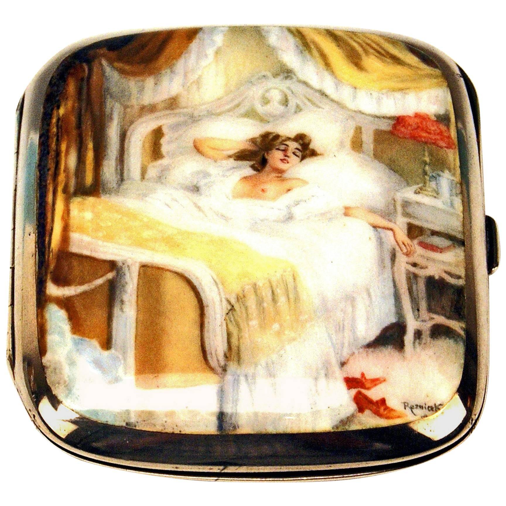 Jugendstil-Zigarettenetui aus Silber mit erotischem Emaille-Gemälde von F. Reznicek im Angebot