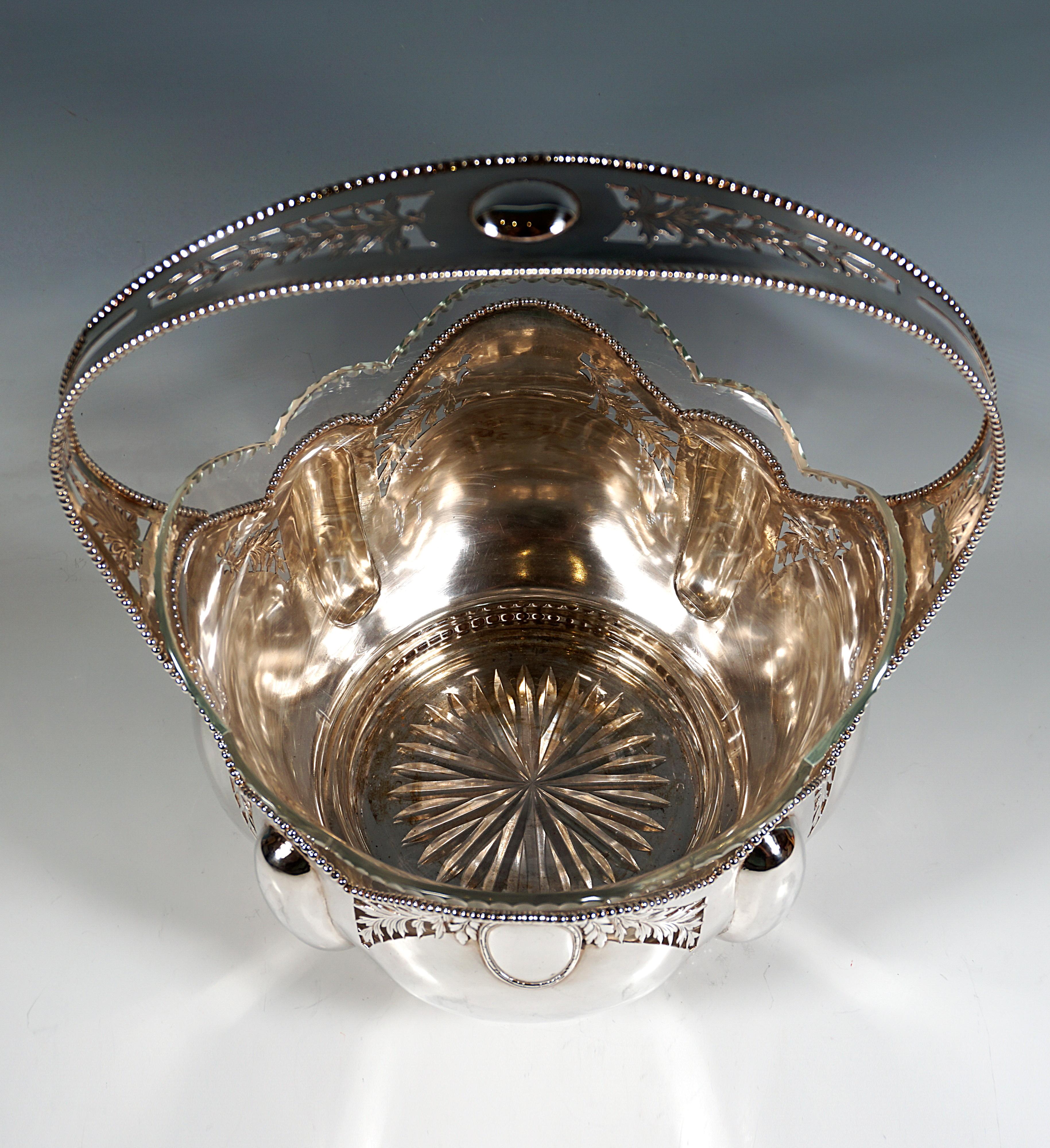 Art Nouveau Silver Jardinière, Basket with Handle, Germany, Around 1900 In Good Condition For Sale In Vienna, AT