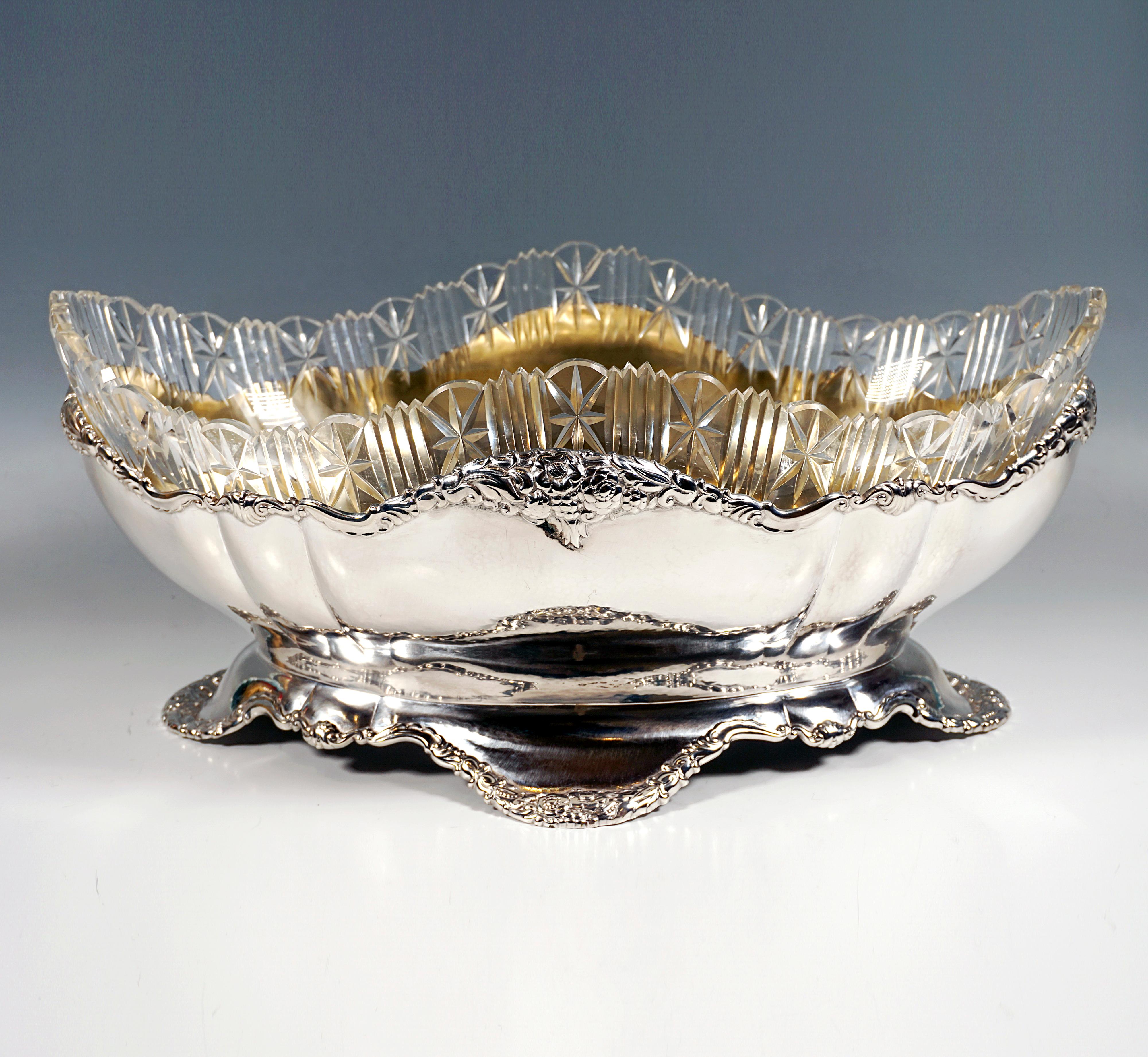 Early 20th Century Art Nouveau Silver Jardinière With Cut Glass Liner, Theodor Müller Germany c1900 For Sale