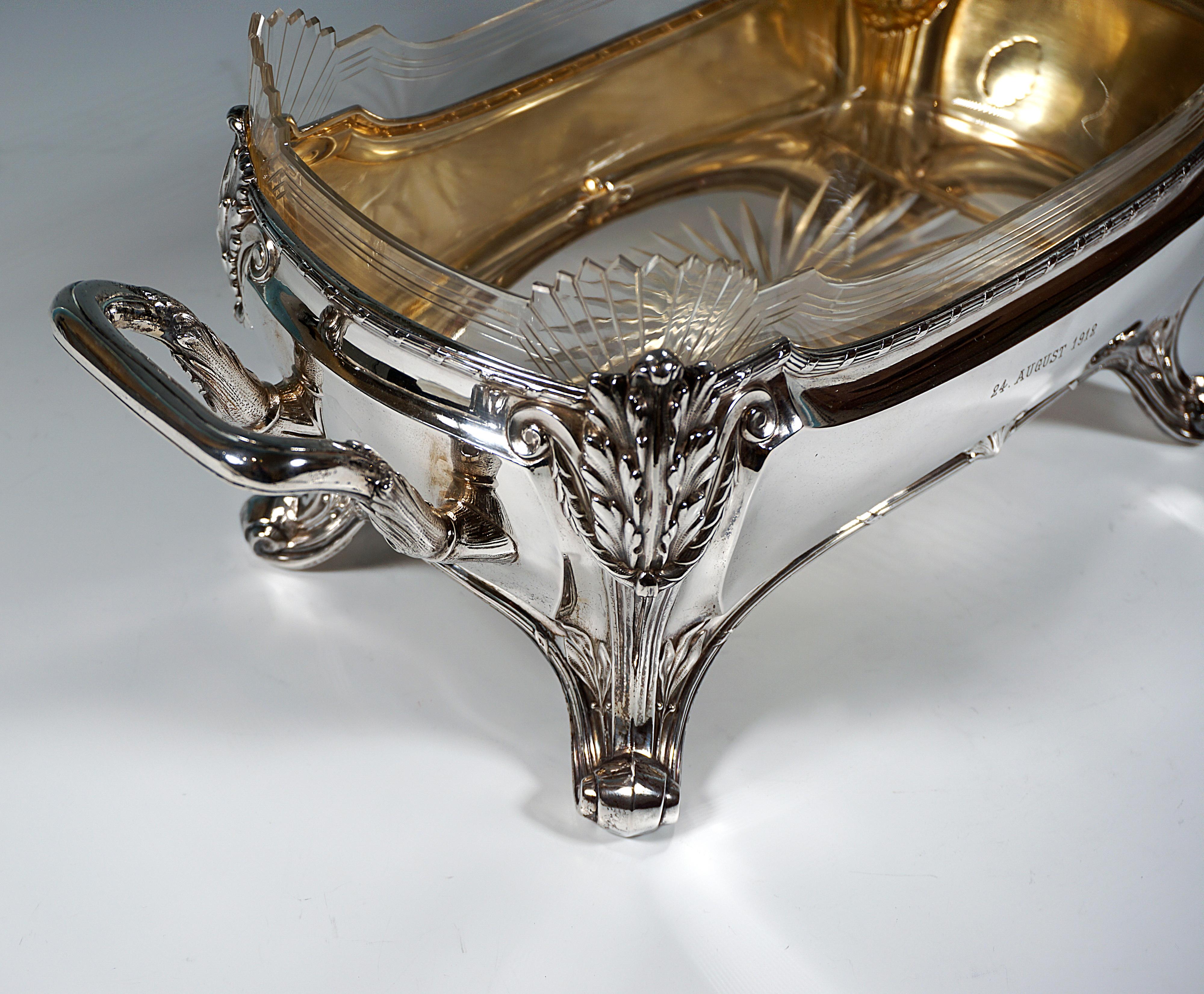 Early 20th Century Art Nouveau Silver Jardinière With Original Glass Liner, Otto Wolter, Germany For Sale