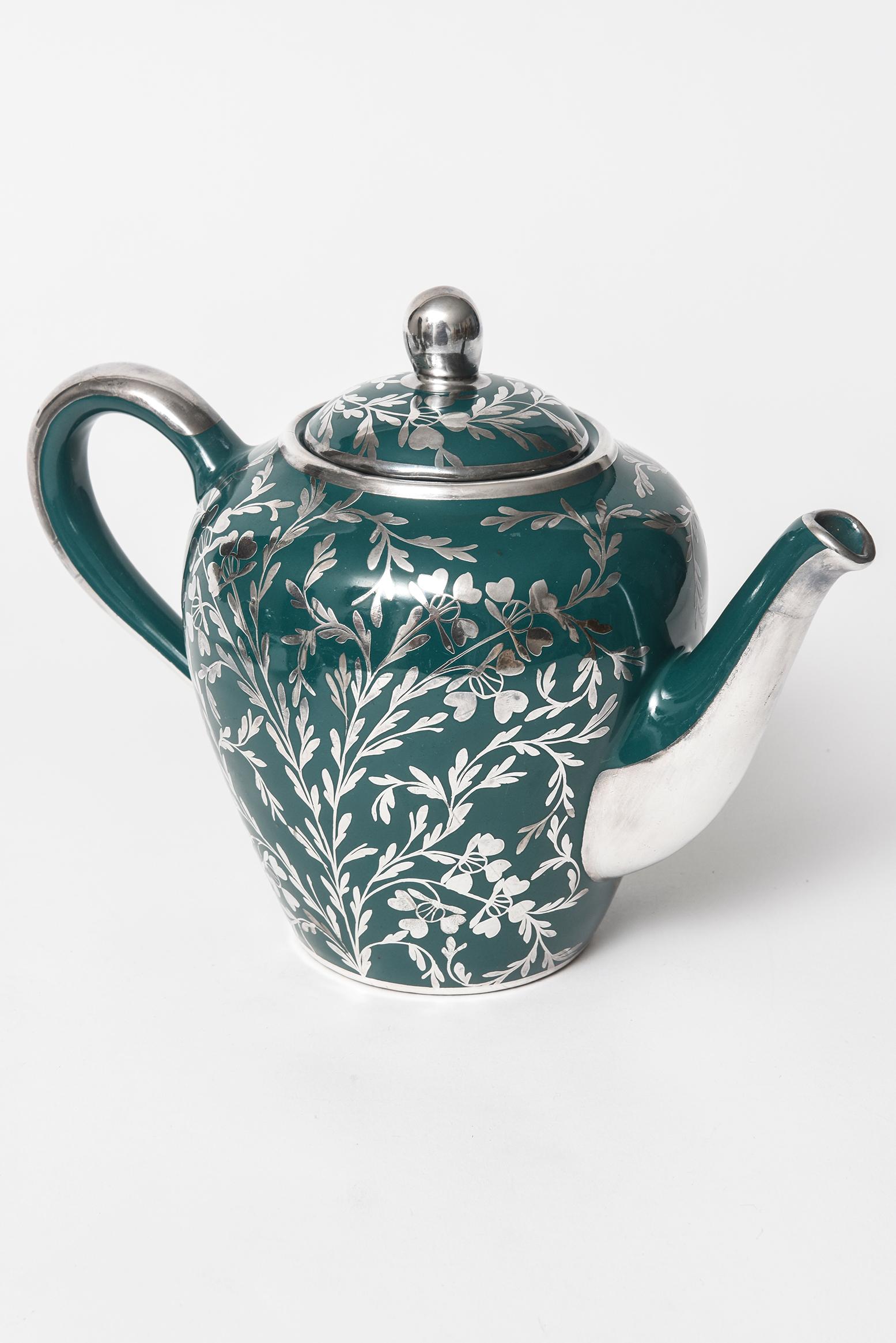dark green tea set