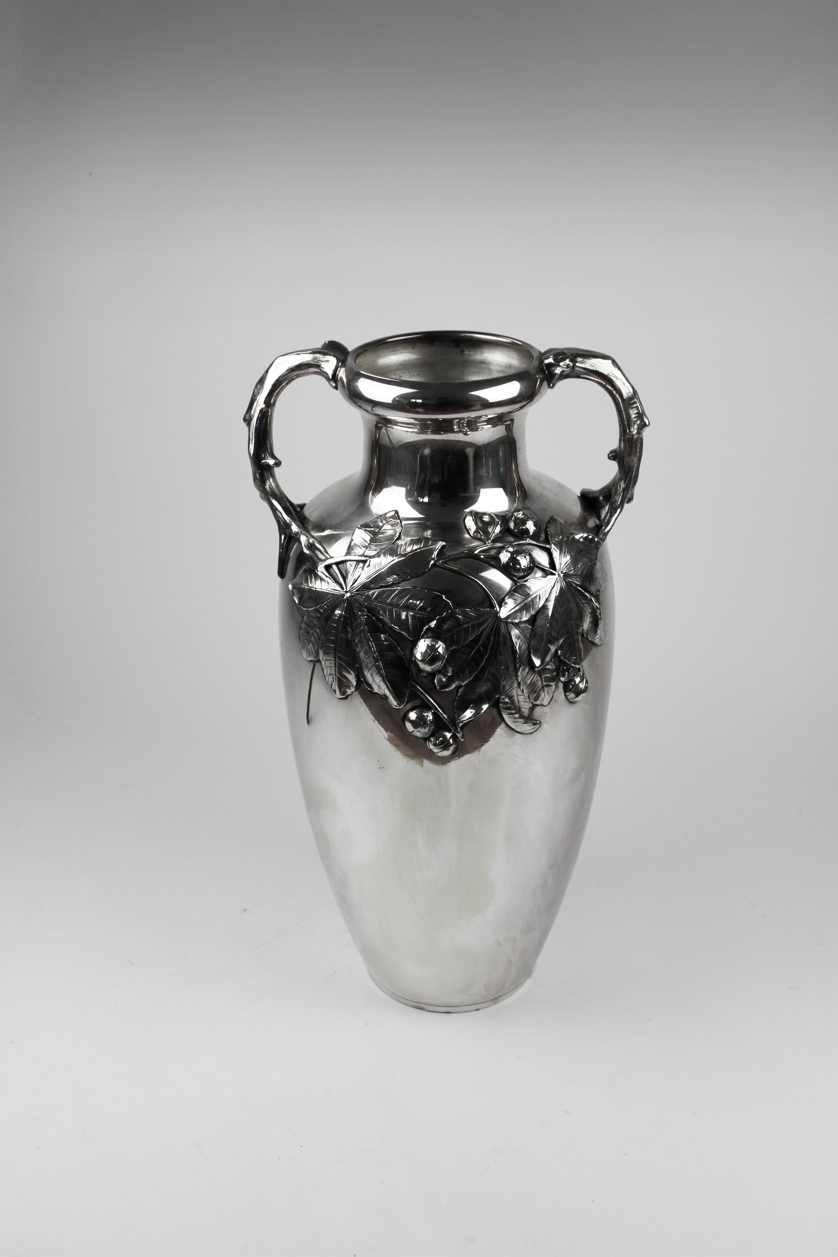 Art Nouveau Silver Plated Amphora  Chestnut decor by J P Kayser Krefeld Germany In Good Condition For Sale In Antwerpen, BE