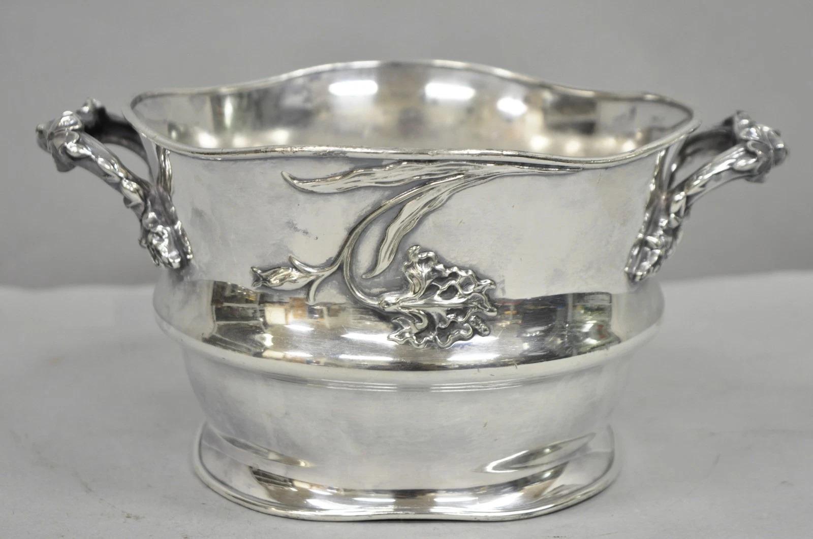 Art Nouveau Versilbert Floral Repousse Champagner Kühler Weinflasche Untersetzer im Angebot 4