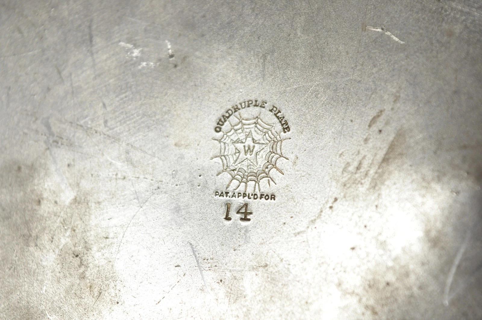 Art Nouveau Versilbert Floral Repousse Champagner Kühler Weinflasche Untersetzer im Angebot 2