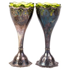 Vases de déversement en métal argenté Art Nouveau avec revêtement en verre