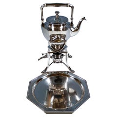 Tetera de plata Art Nouveau con quemador y bandeja, D. Vollgold & Son Berlín, Alemania