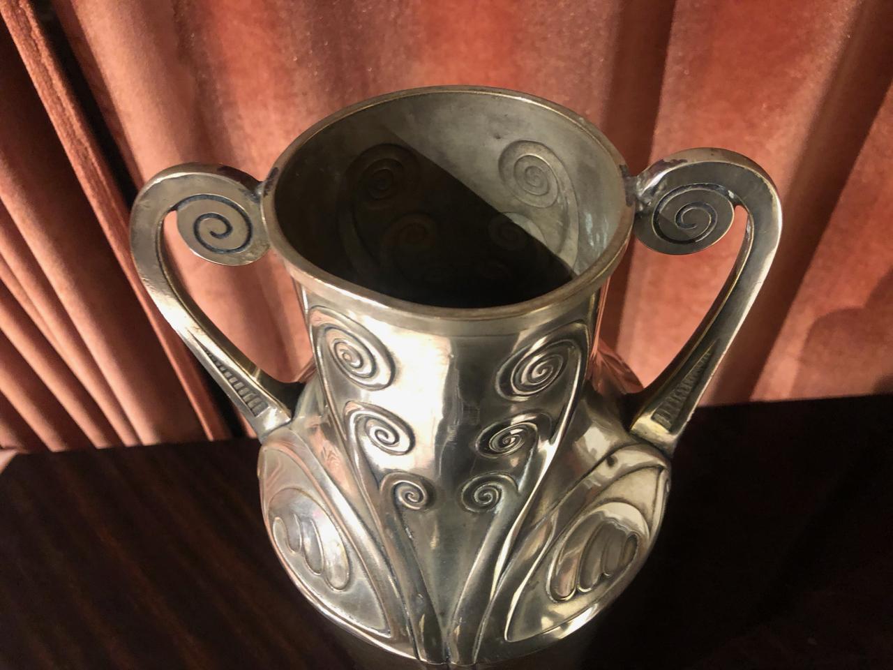 Early 20th Century Art Nouveau Silver Vase with Hammered Details by Carl Deffner For Sale