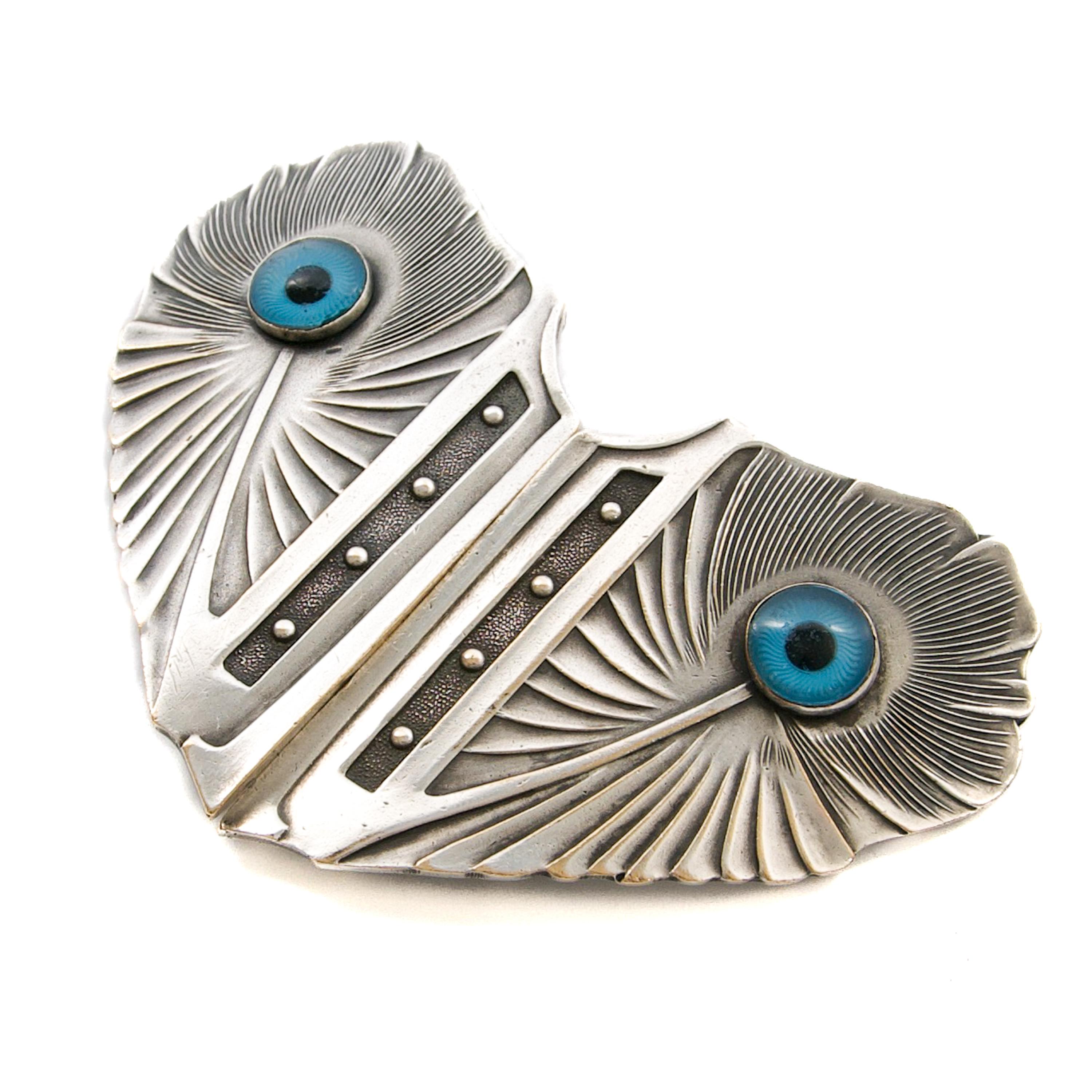 Art Nouveau Silvered Belt Buckle in the Form of Peacock Feathers, circa 1900 In Good Condition For Sale In Rotterdam, NL