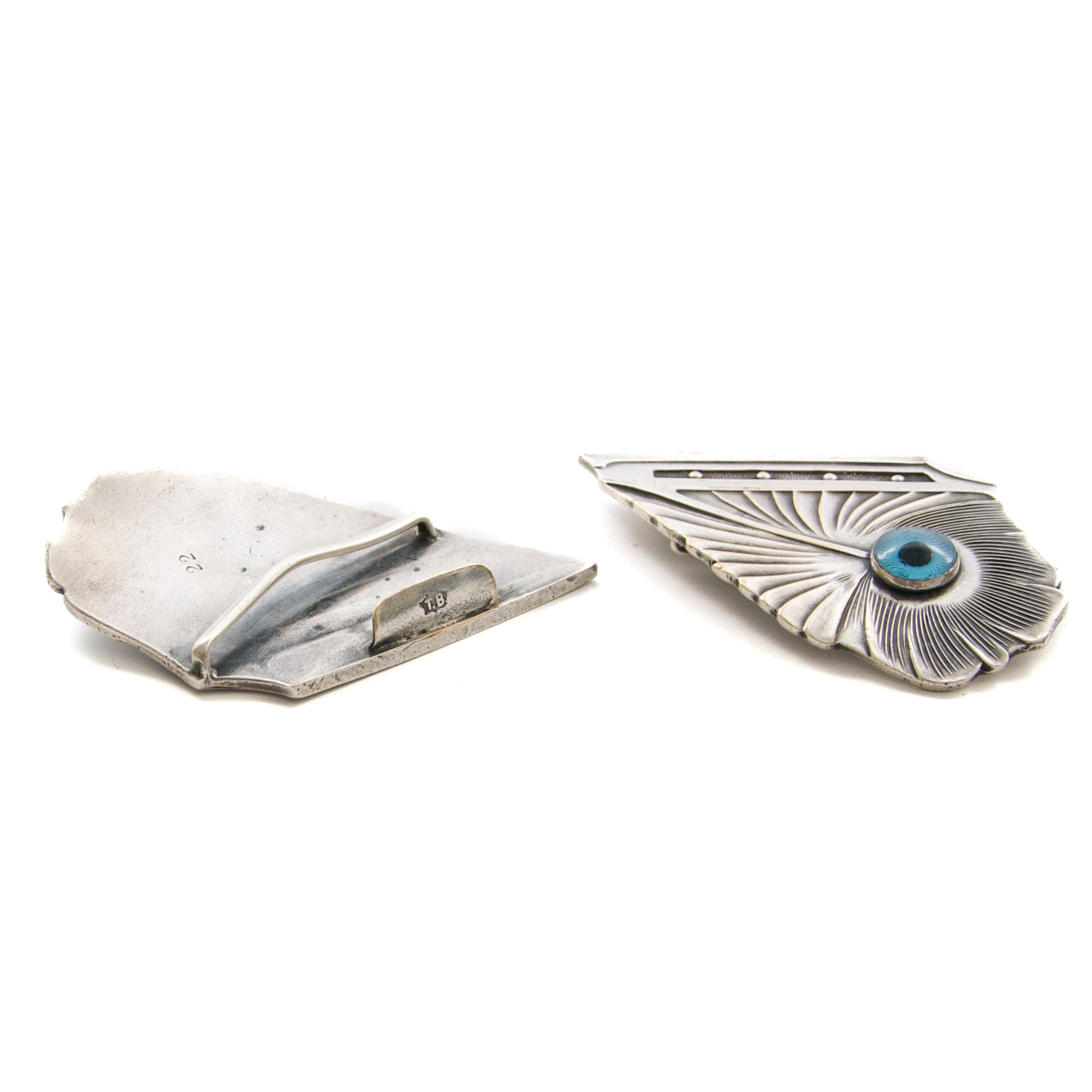 Art Nouveau Silvered Belt Buckle in the Form of Peacock Feathers, circa 1900 For Sale 4