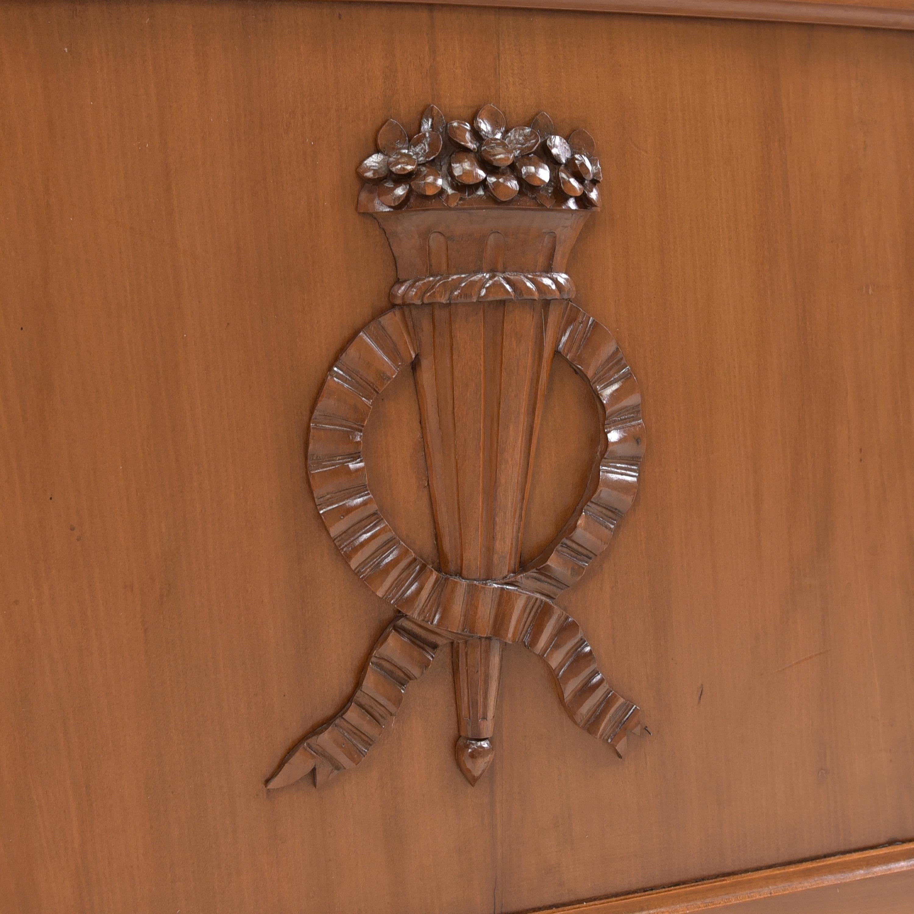 Eintüriger Jugendstil-Dielenschrank, 1910 (Holz)