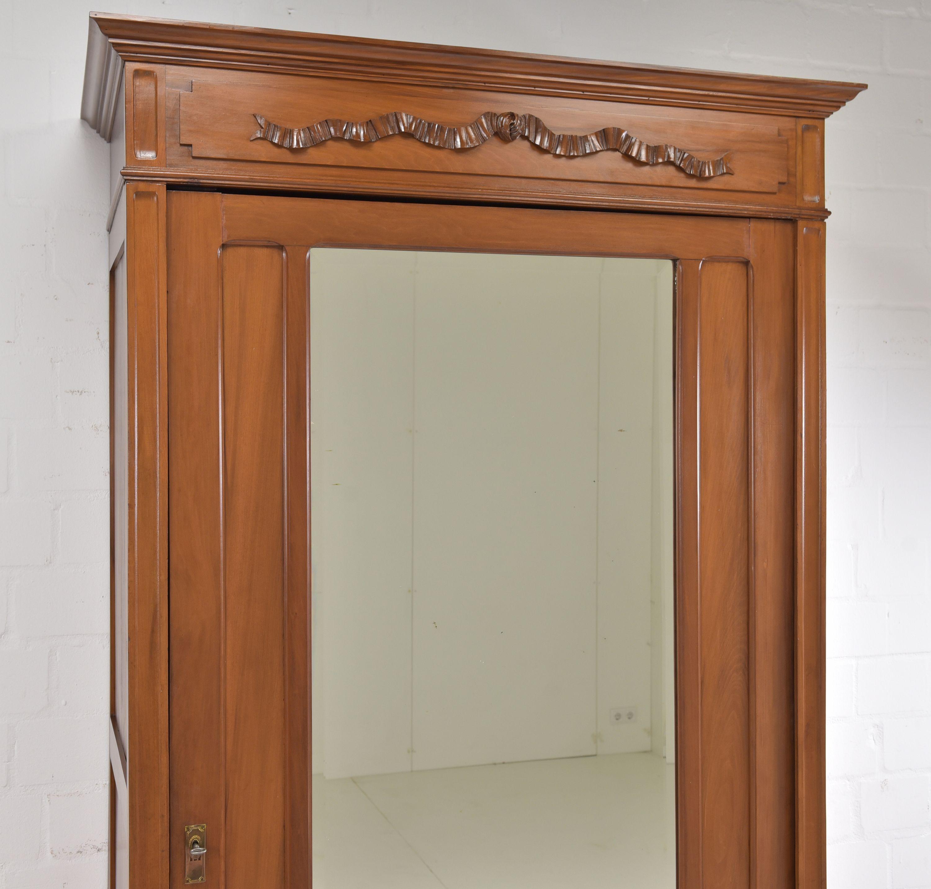 Eintüriger Jugendstil-Dielenschrank, 1910 1
