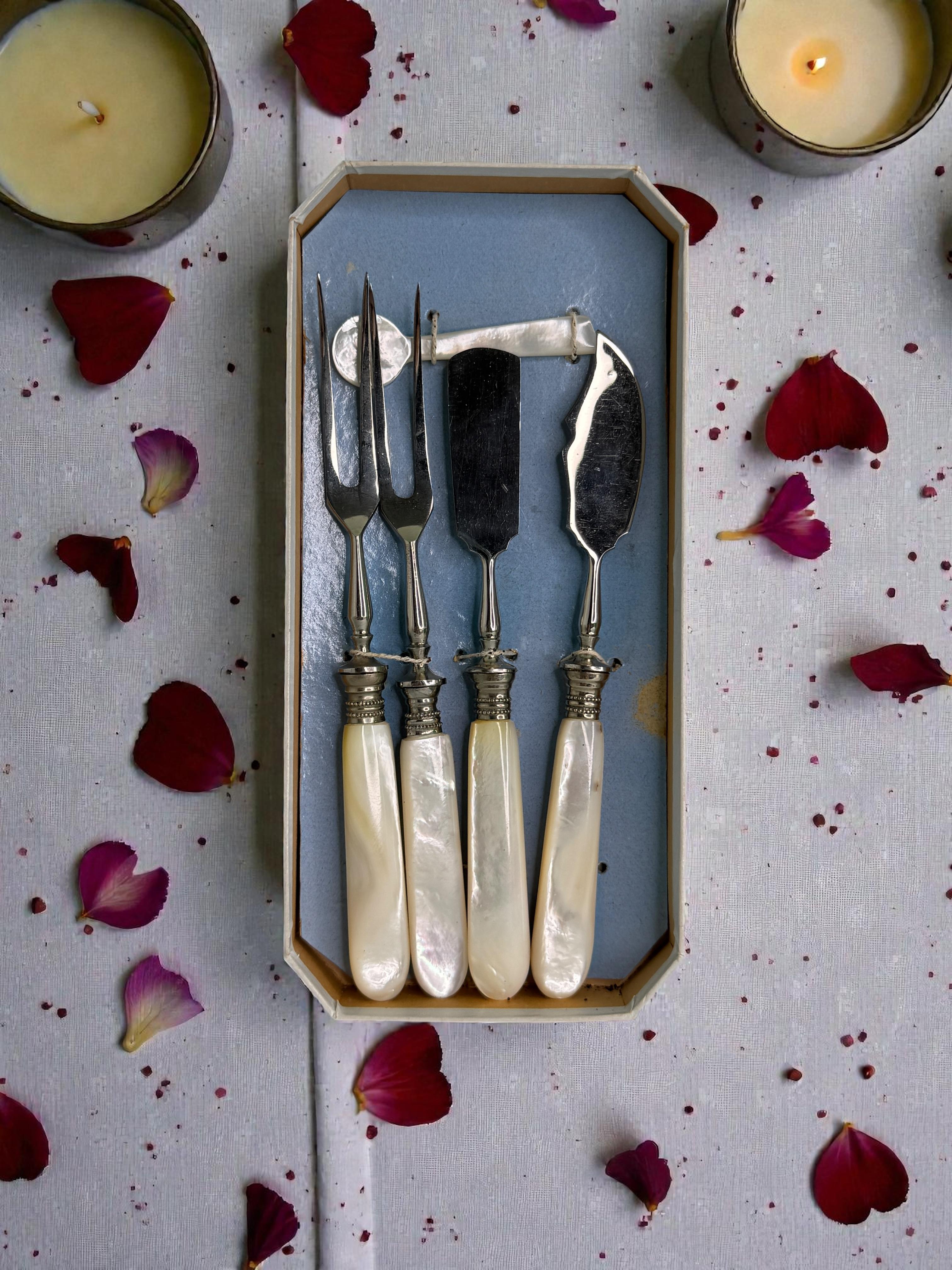 Art Nouveau Small Breakfast Utensils Meat Fork, Butter Knife, Spoon German 1920s im Angebot 1