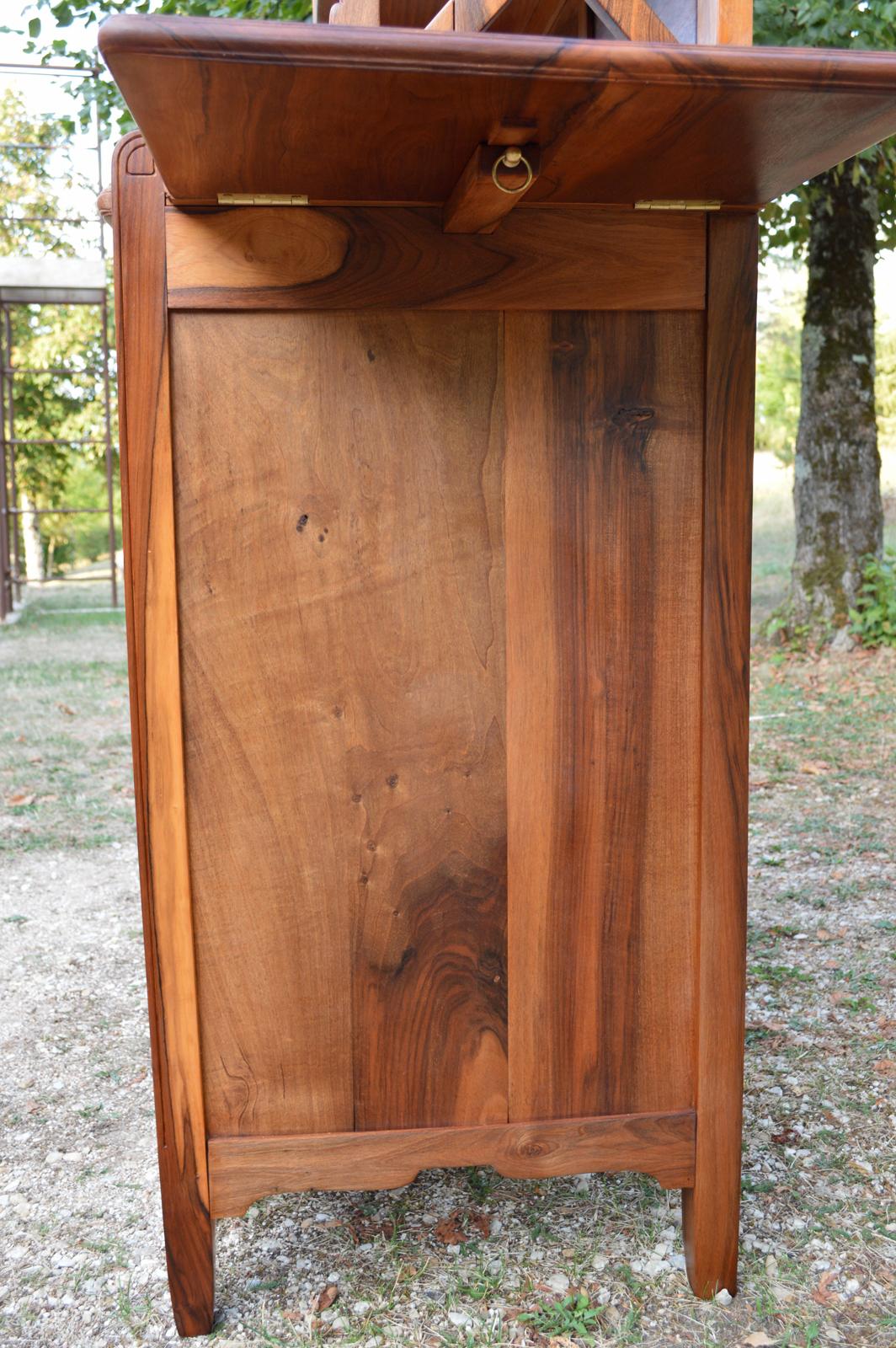 Art Nouveau Solid Cherrywood Carved Buffet, by La Ruche, circa 1911 For Sale 3