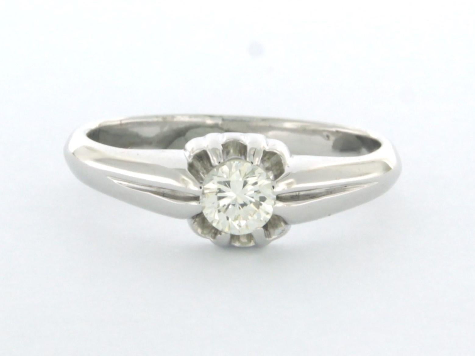 ART NOUVEAU Bague solitaire avec diamants taille brillant jusqu'à 0.40ct or 18k en vente 1