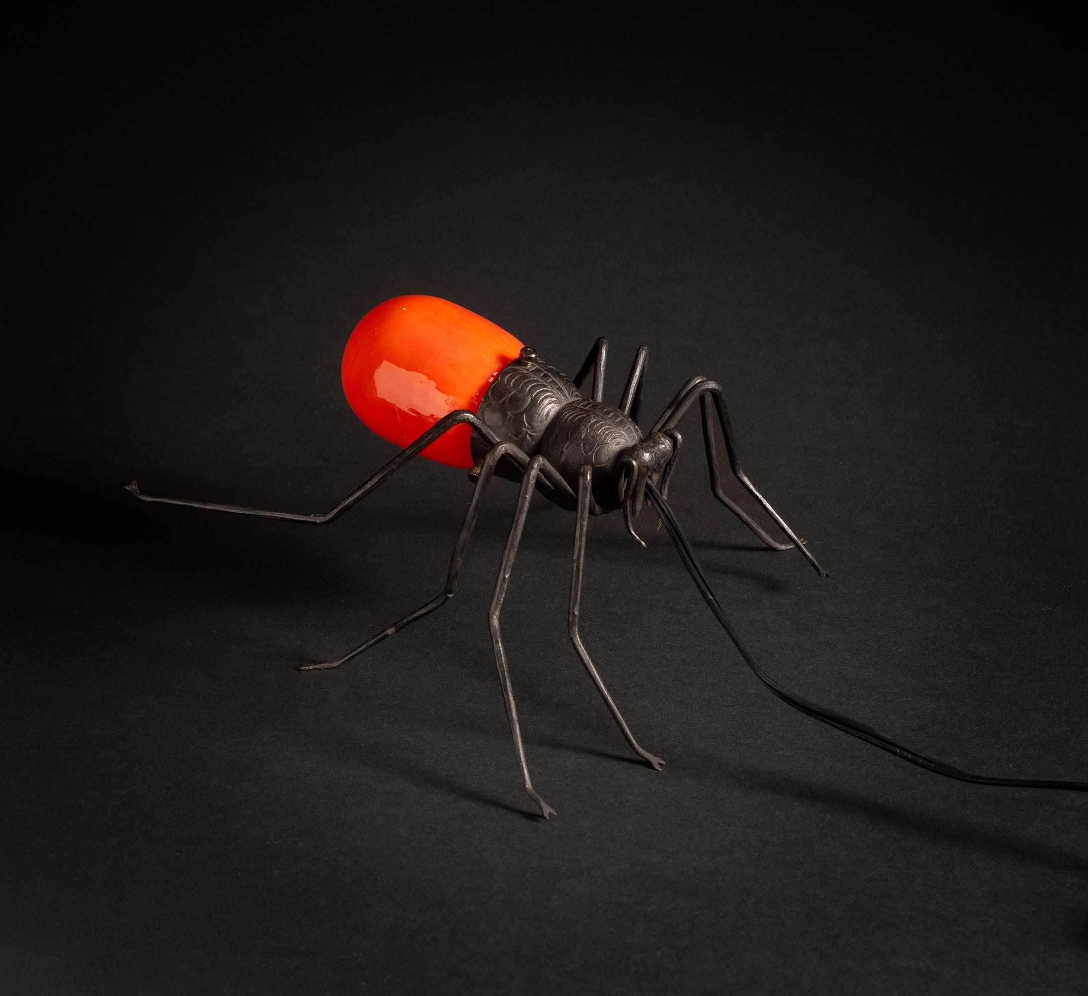 European spider lamp, circa 1925.

Note: We highly recommend shipping through 1stDibs for its cost effectiveness, full insurance coverage, and reliable handling. While standard parcel services are an option, the default quote does not include