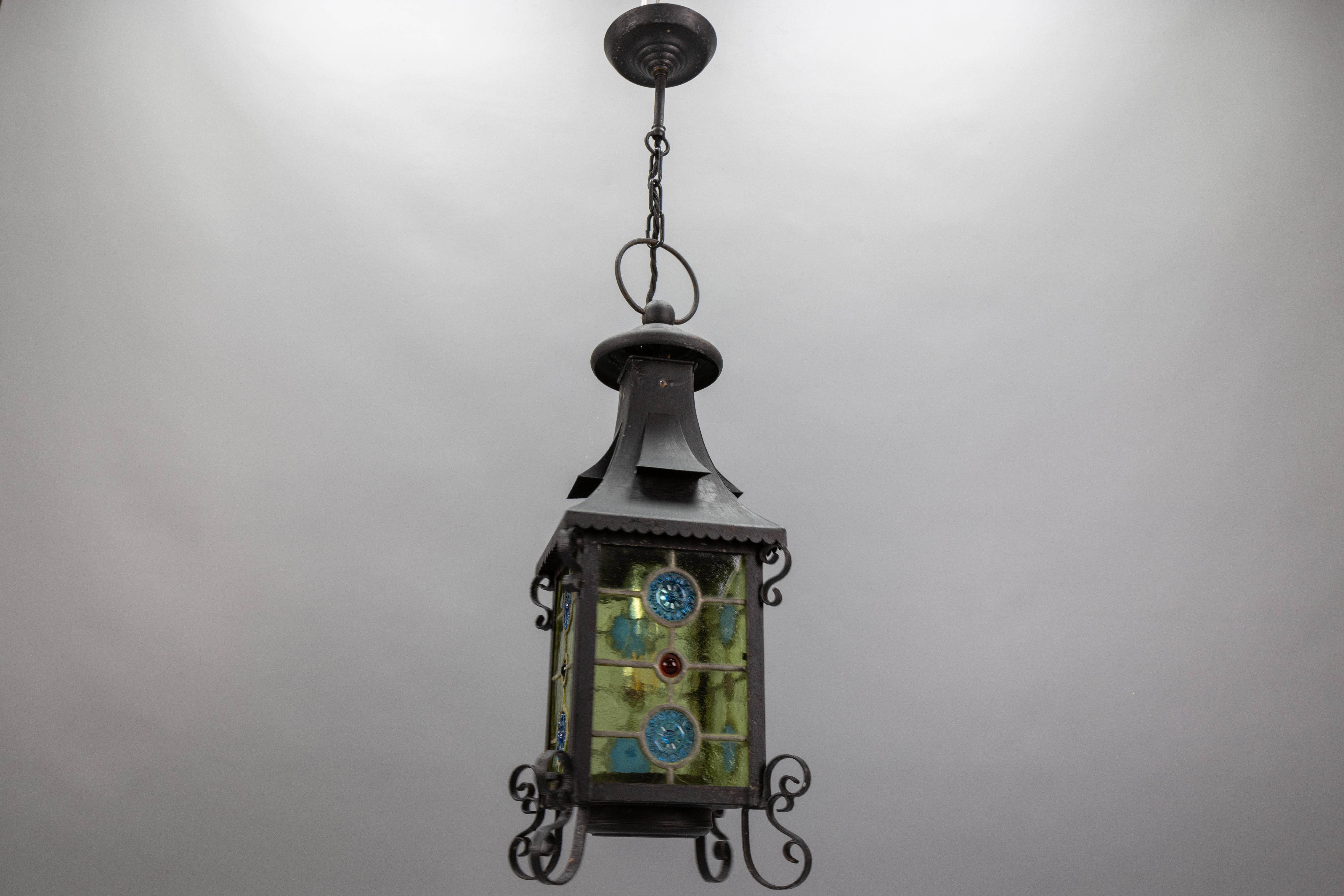 Lanterna a sospensione in vetro colorato e metallo in stile Art Nouveau, Germania, circa 1920 in vendita 10