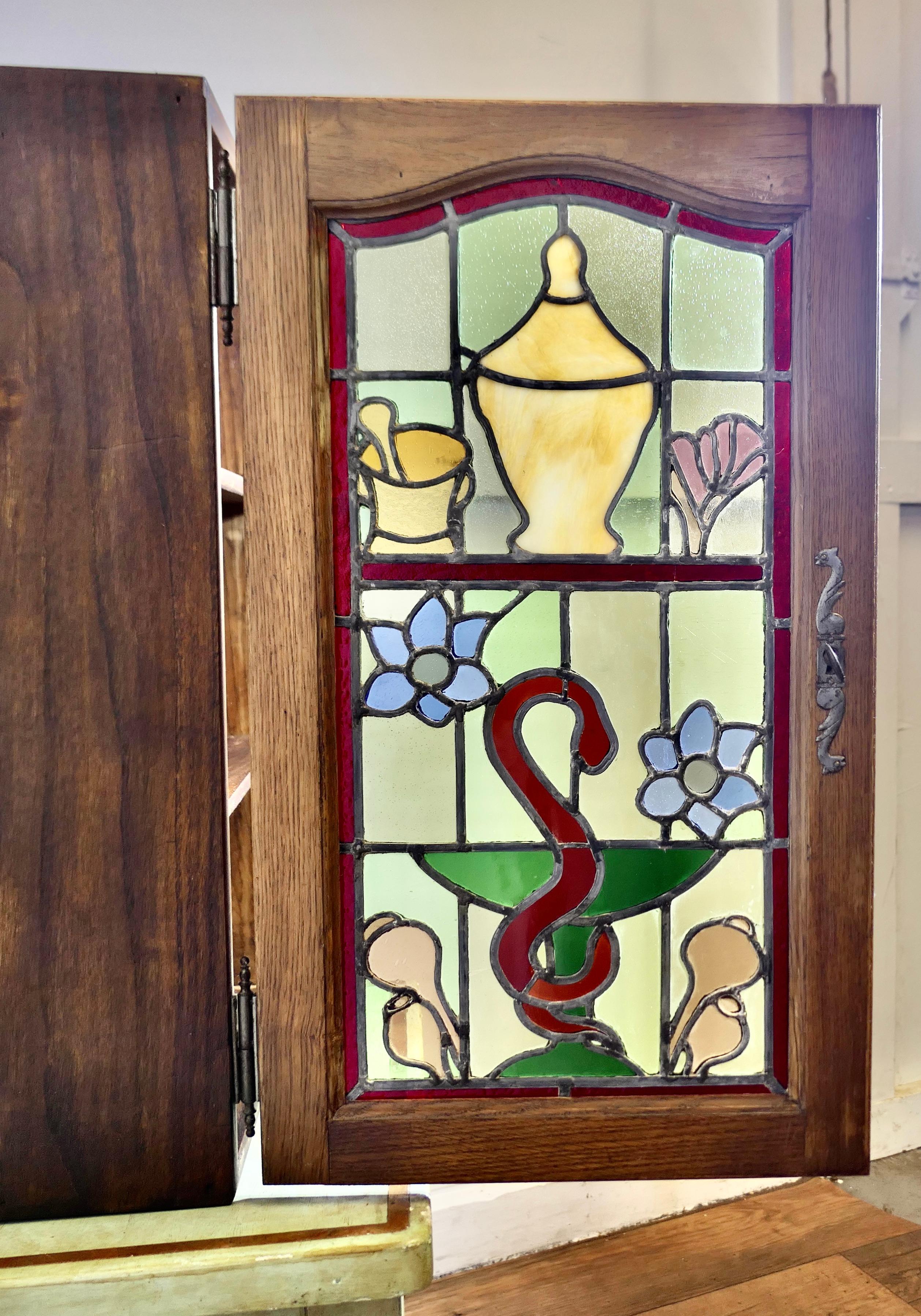 Arts and Crafts Armoire de pharmacie ou de salle de bains Art Nouveau