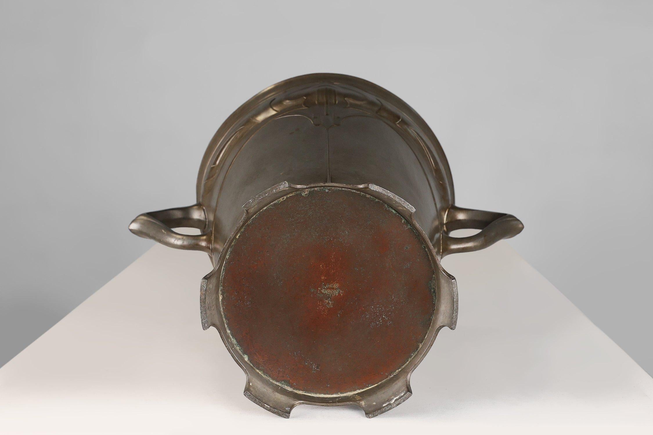 Raffreddatore per vino o champagne in latta con timbro Art Nouveau, Belgio, 1906 in vendita 3