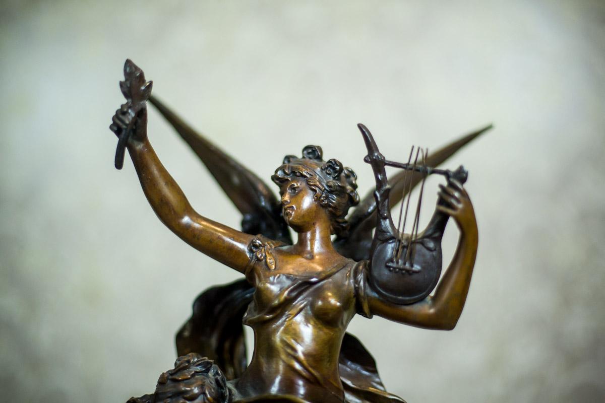 Art Nouveau Statue by Louis A. Moreau, the Turn of the 19th and 20th Century 2