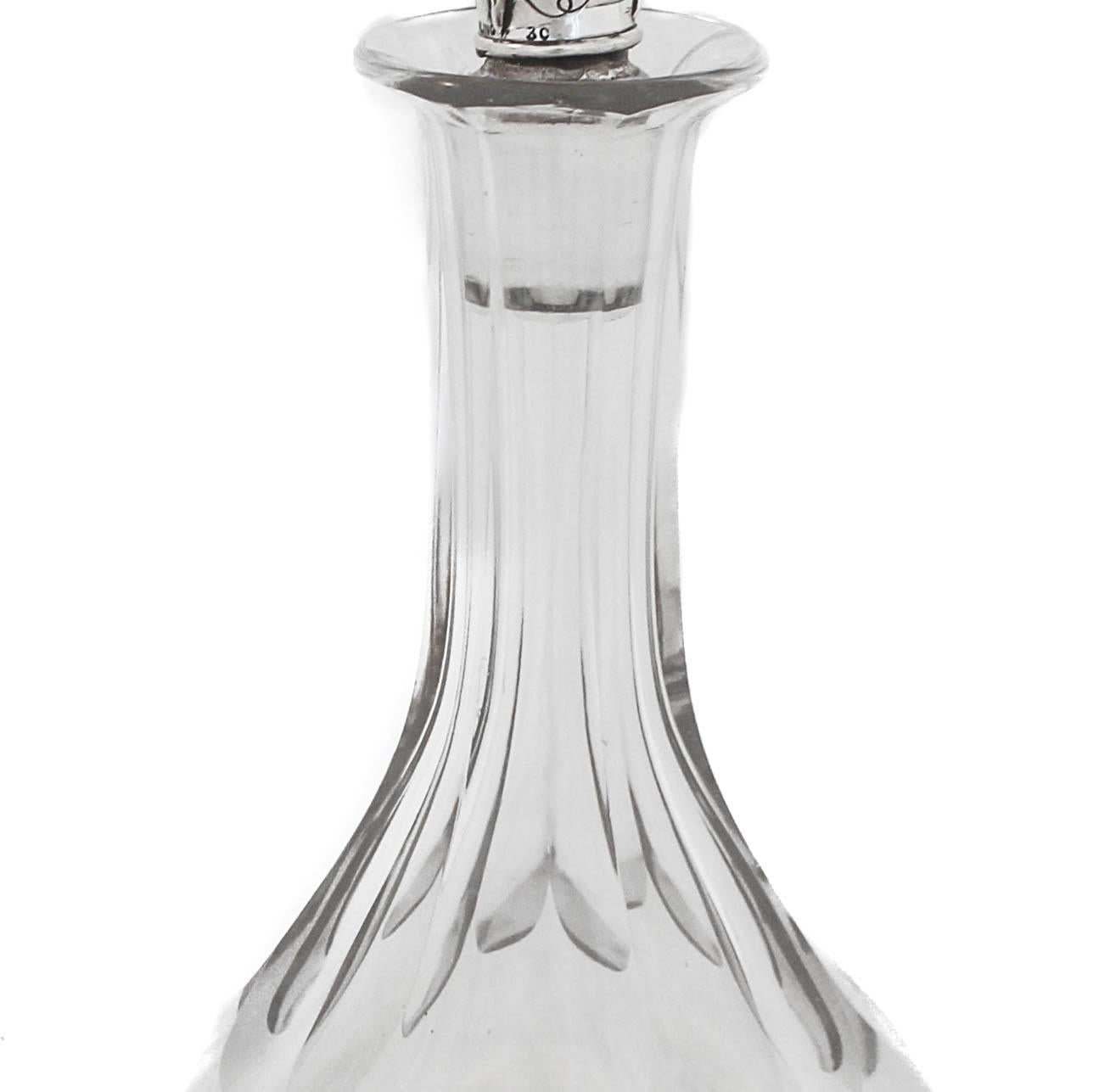 Art Nouveau Sterling and Crystal Decanter In Excellent Condition For Sale In Brooklyn, NY