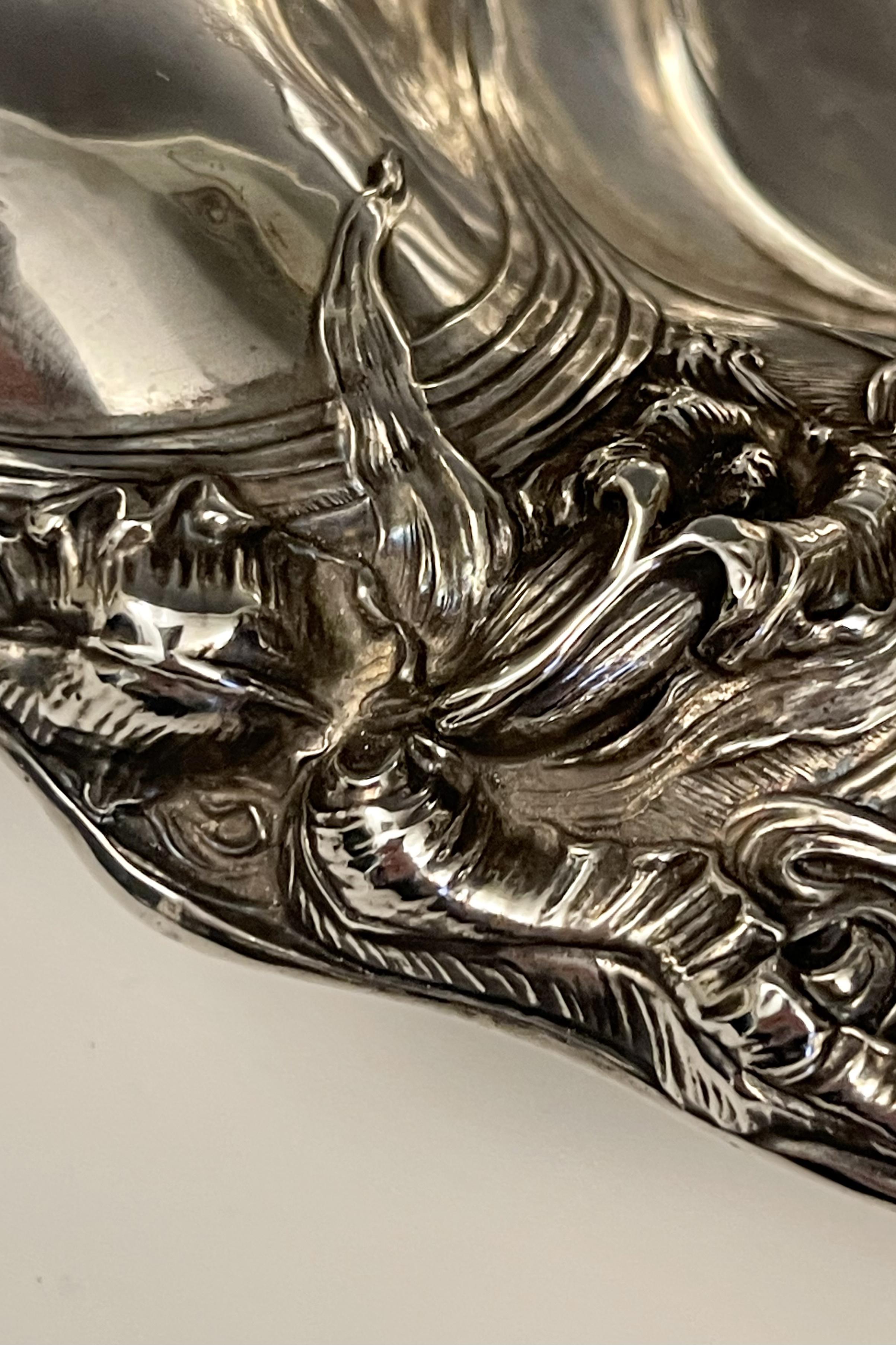 Sterling Silver Art nouveau sterling silver bowl, United States circa 1890.  For Sale