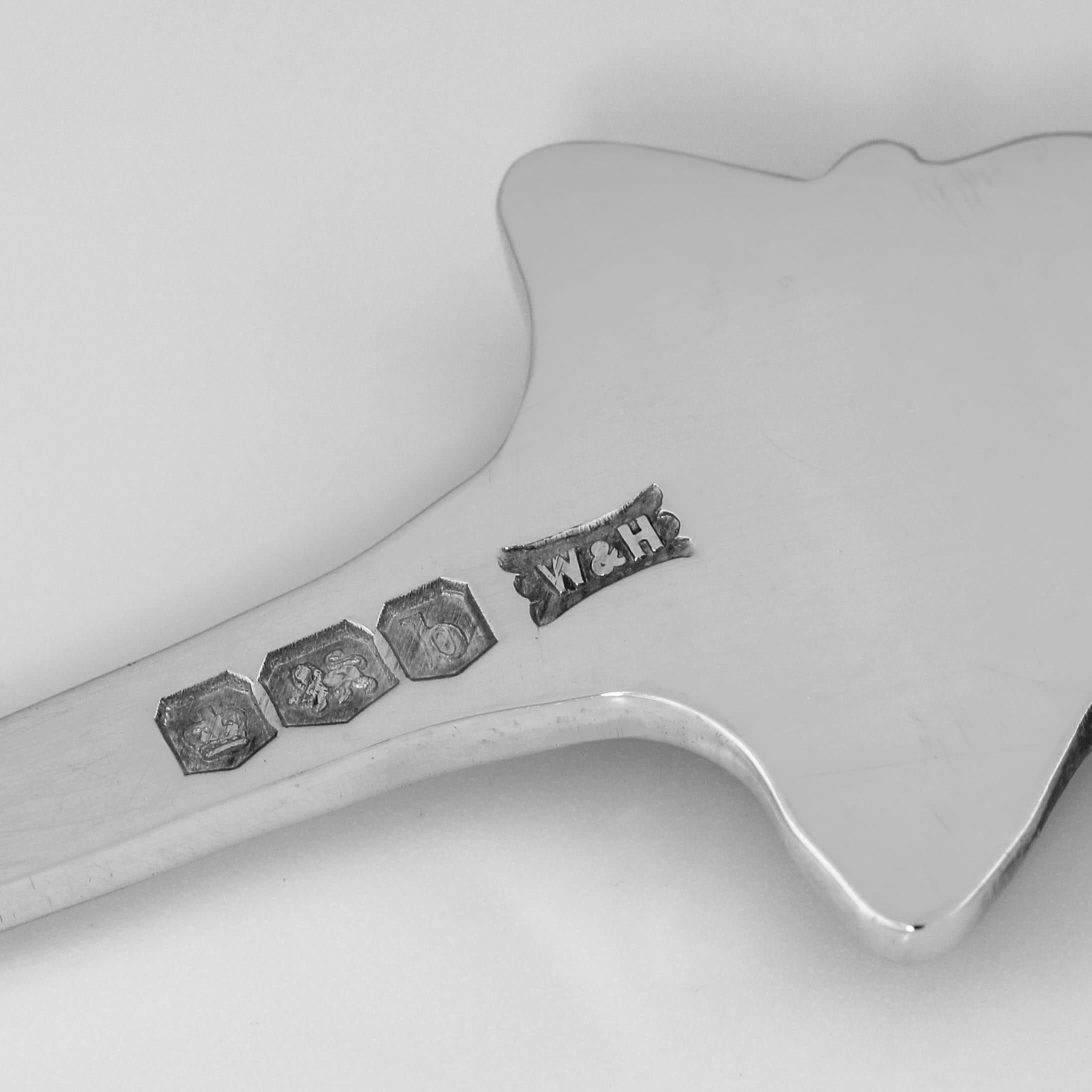 Argento 925 Set da bambino in argento sterling Art nouveau realizzato da Walker & Hall nel 1919 in vendita