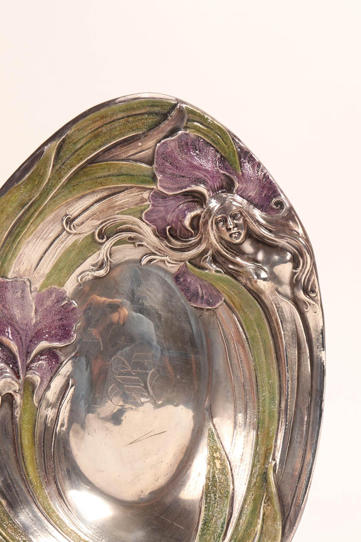 Ciotola in argento smaltato Art nouveau, Stati Uniti, fine del XIX secolo. in vendita 1