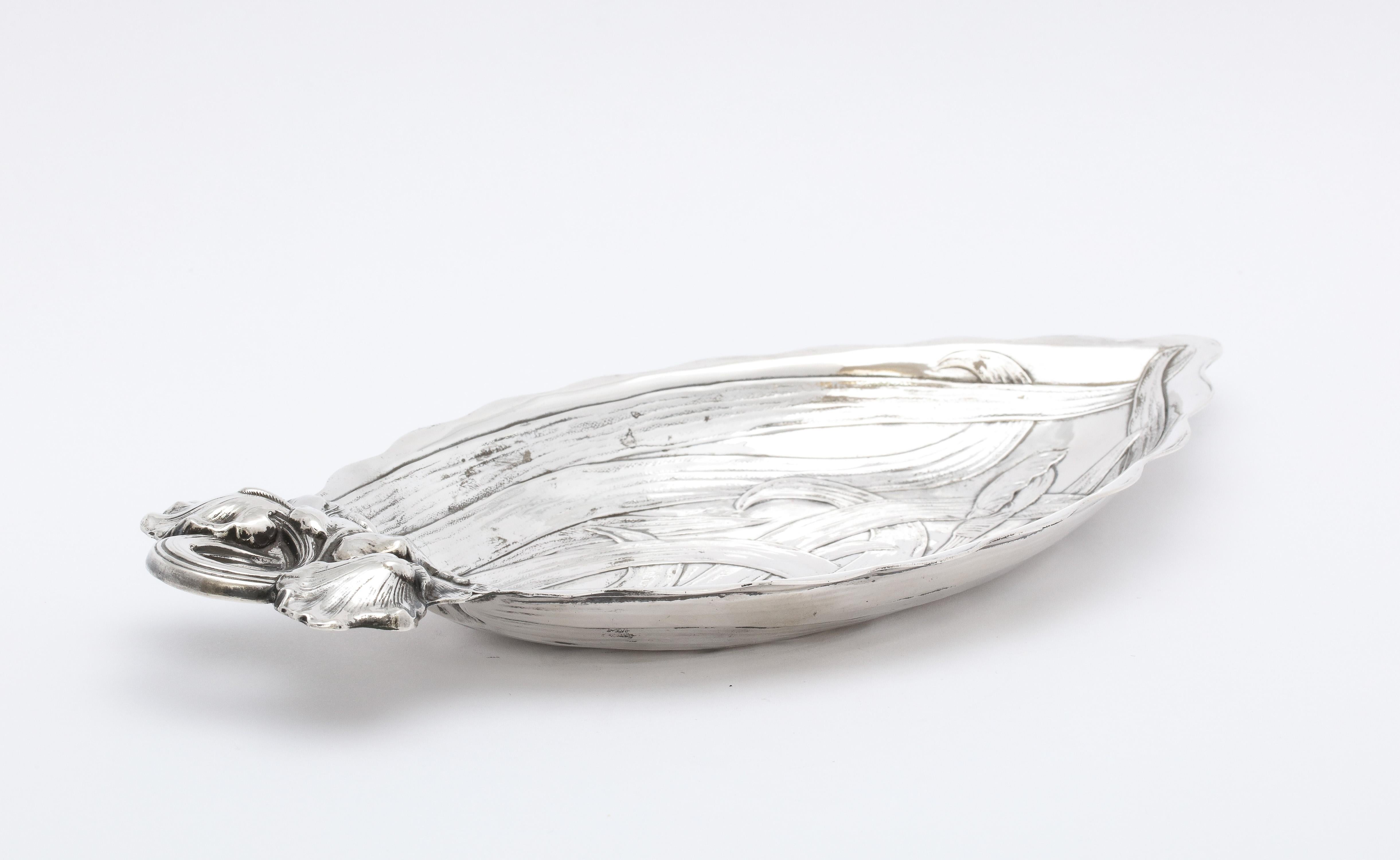 Art Nouveau Sterling Silver Leaf-Form Bonbon Dish By Gorham For Sale 8