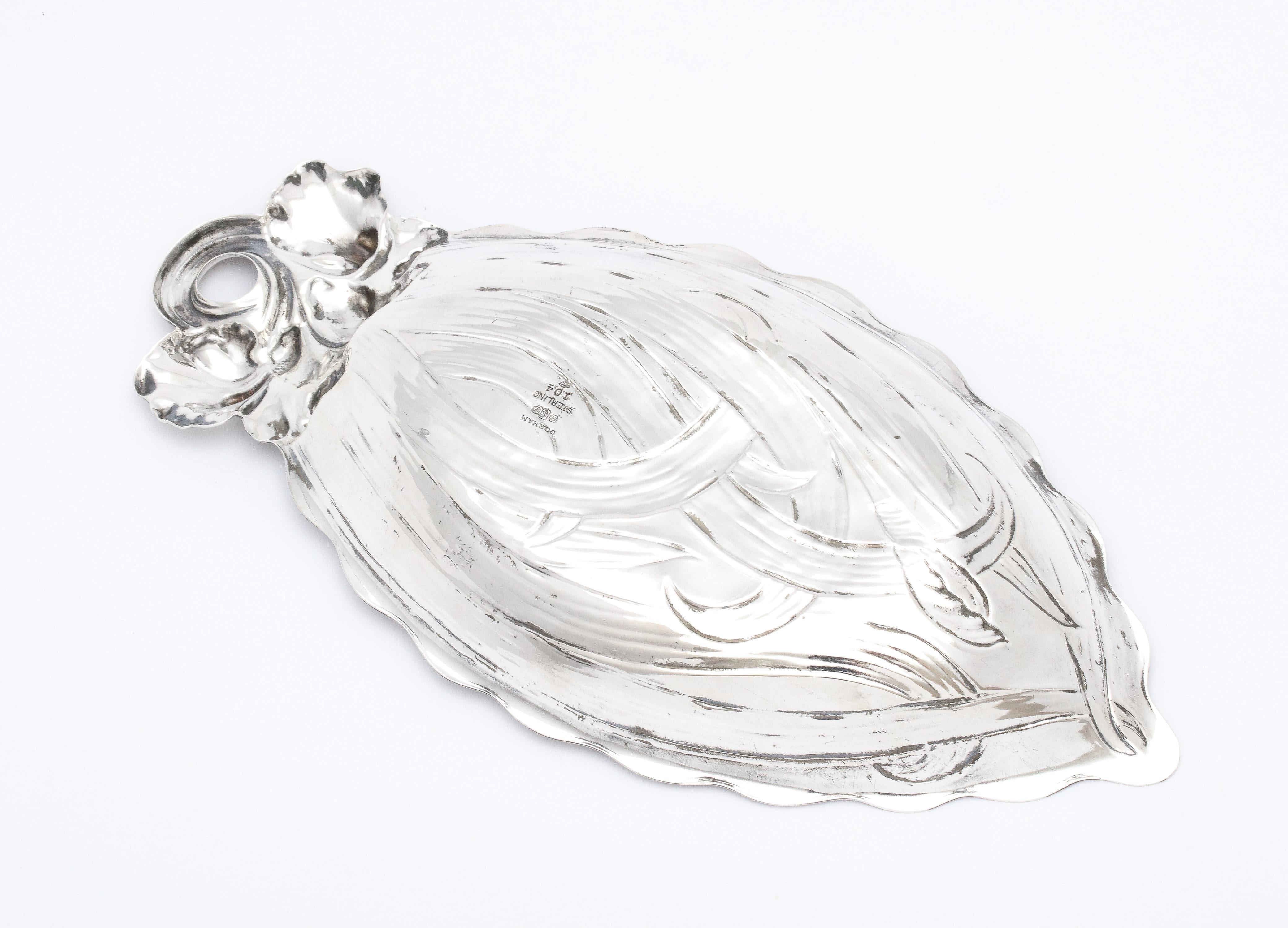 Art Nouveau Sterling Silver Leaf-Form Bonbon Dish By Gorham For Sale 4