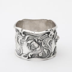 Art Nouveau Sterling Silver Napkin Ring with Bold Relief Floral Motif