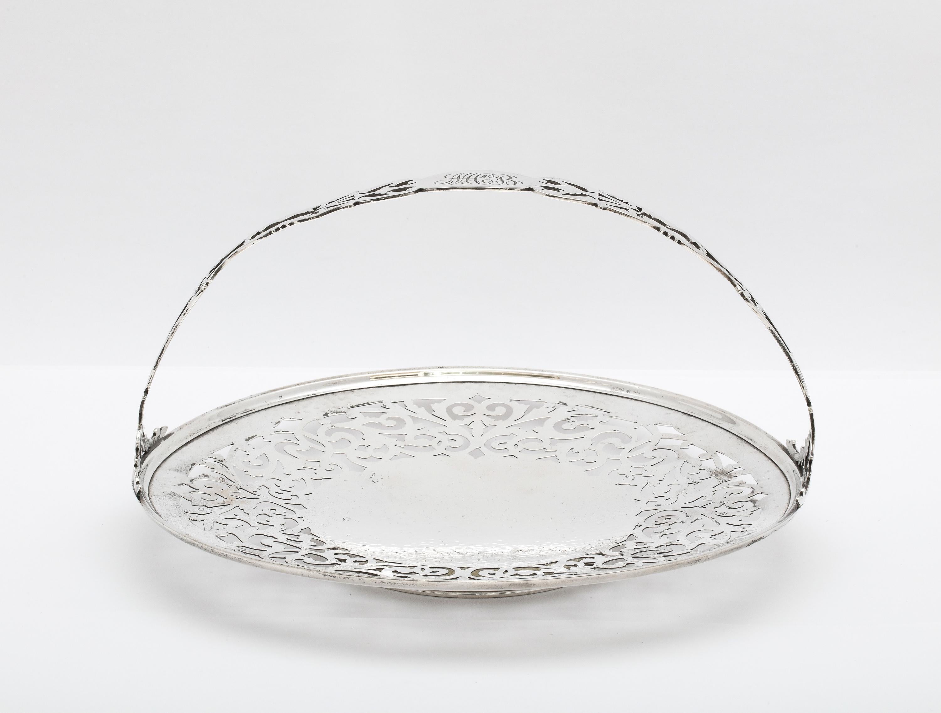 American Art Nouveau Sterling Silver Pedestal Based Pierced Cake/Cookie Basket/Platter For Sale