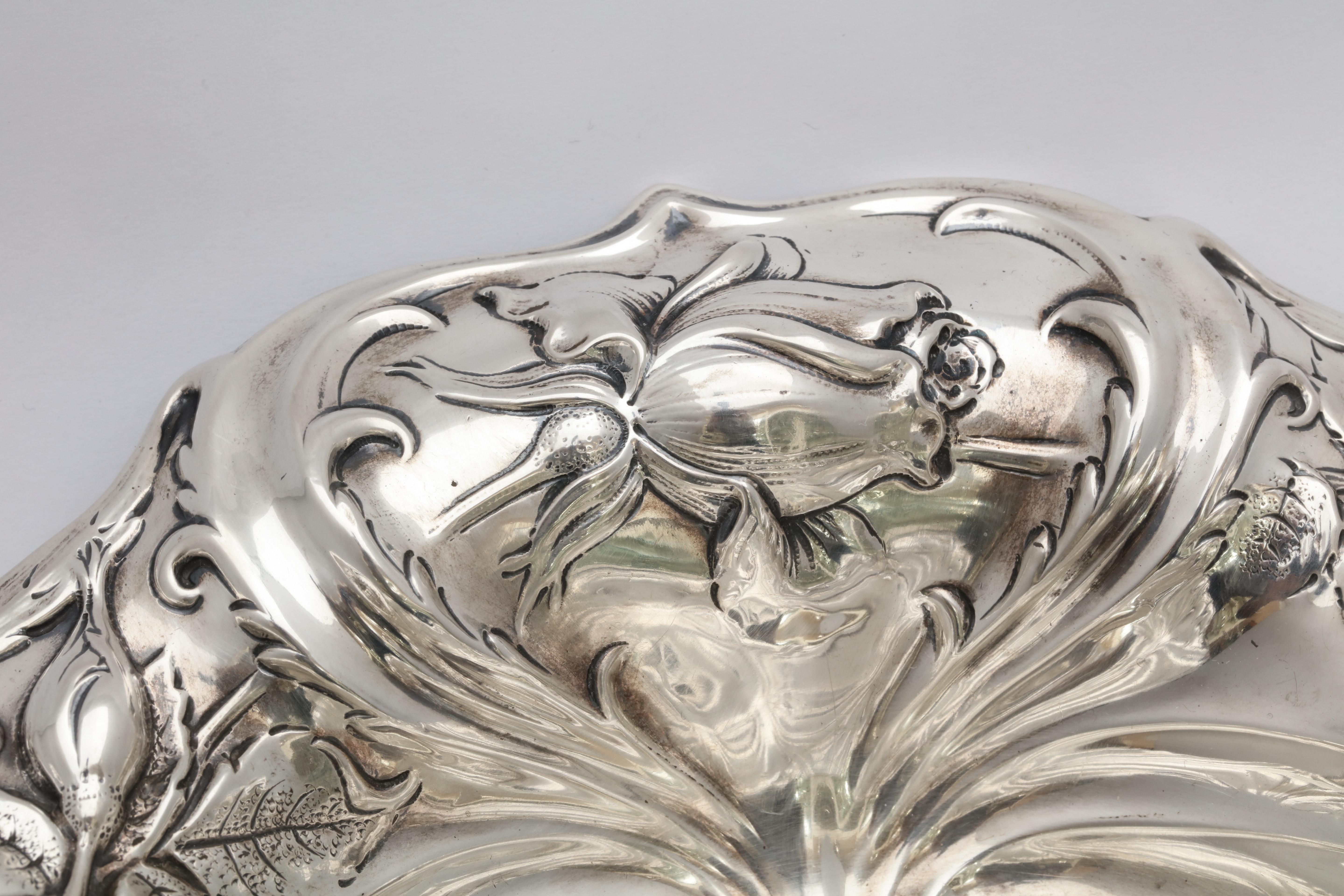 Late 19th Century Art Nouveau Sterling Silver Serving Bowl by Whiting Mfg. Co.