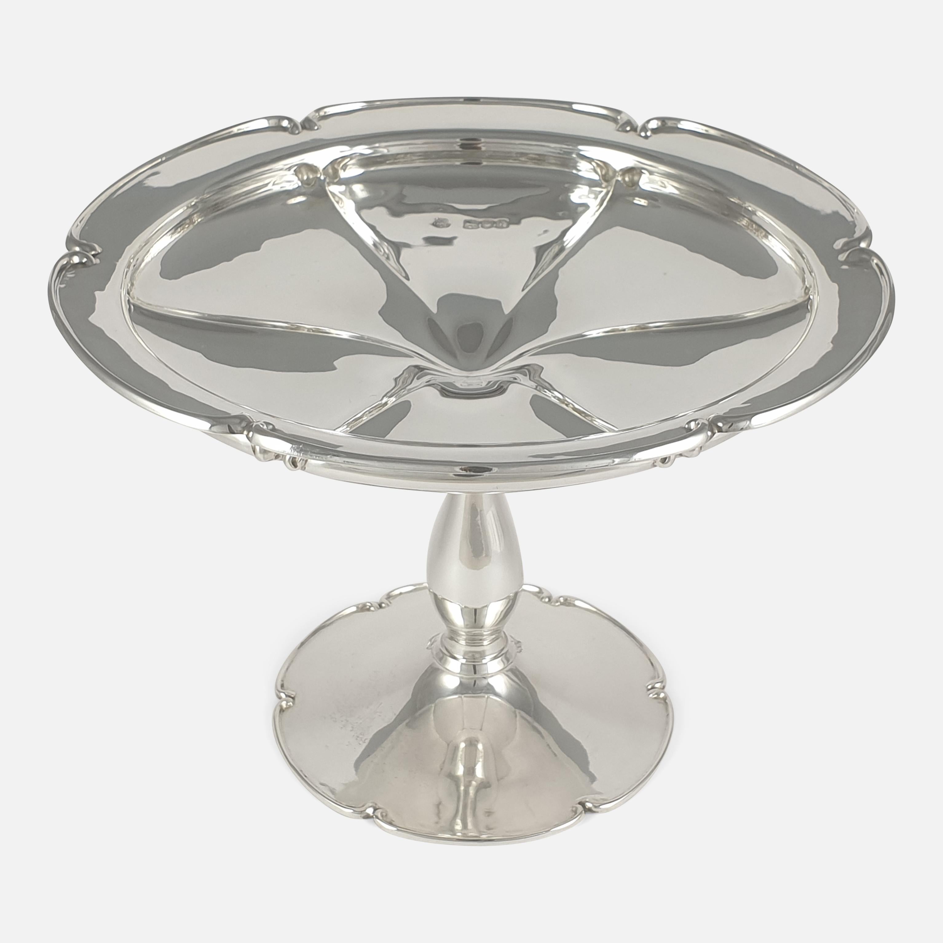 Tazza Art Nouveau de plata de ley, R & W Sorley, Londres, 1901 en venta 12