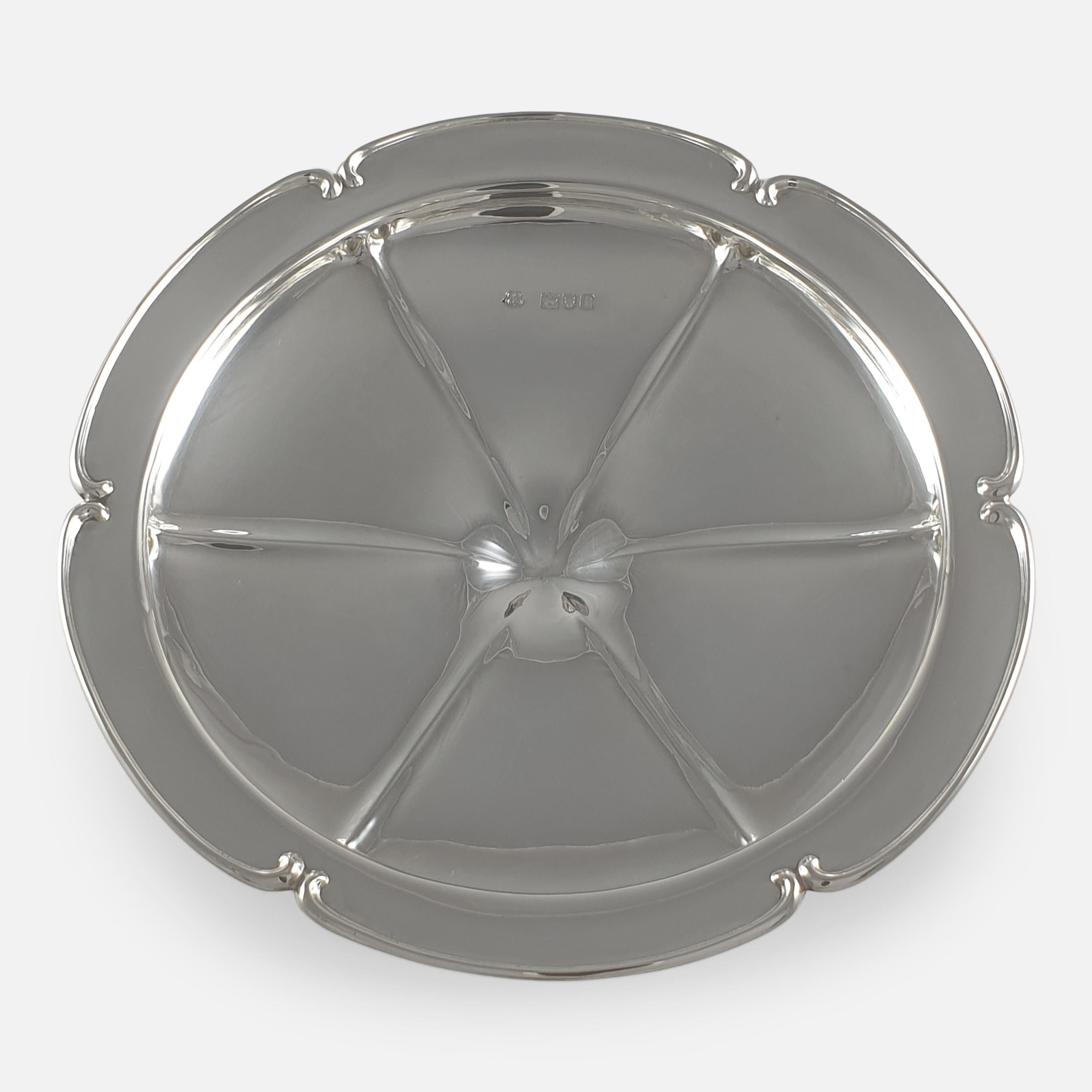 Tazza Art Nouveau de plata de ley, R & W Sorley, Londres, 1901 principios del siglo XX en venta