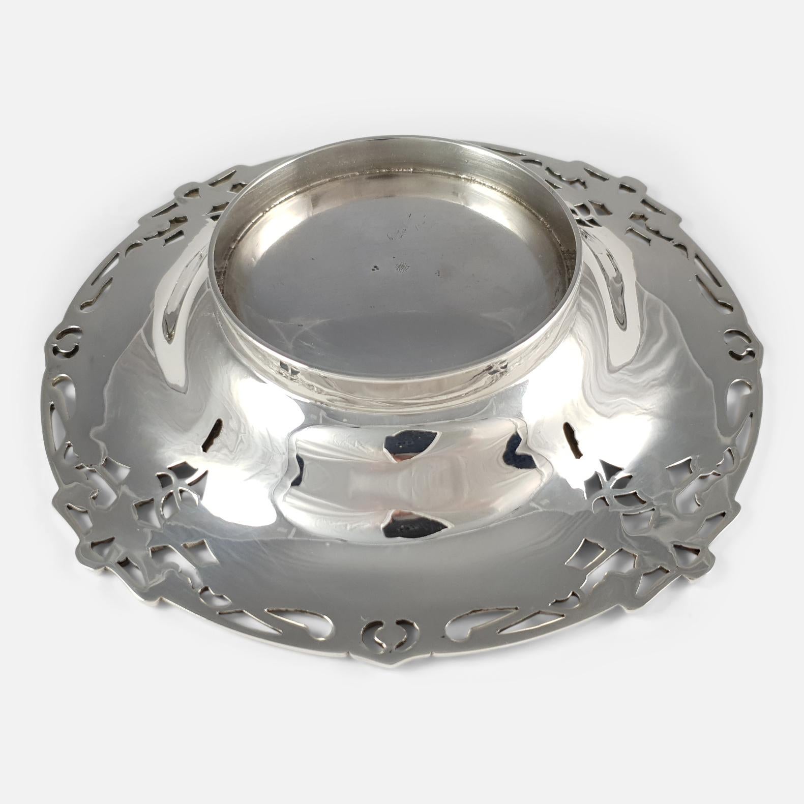 Early 20th Century Art Nouveau Sterling Silver Tazza, William Hutton & Sons, 1906