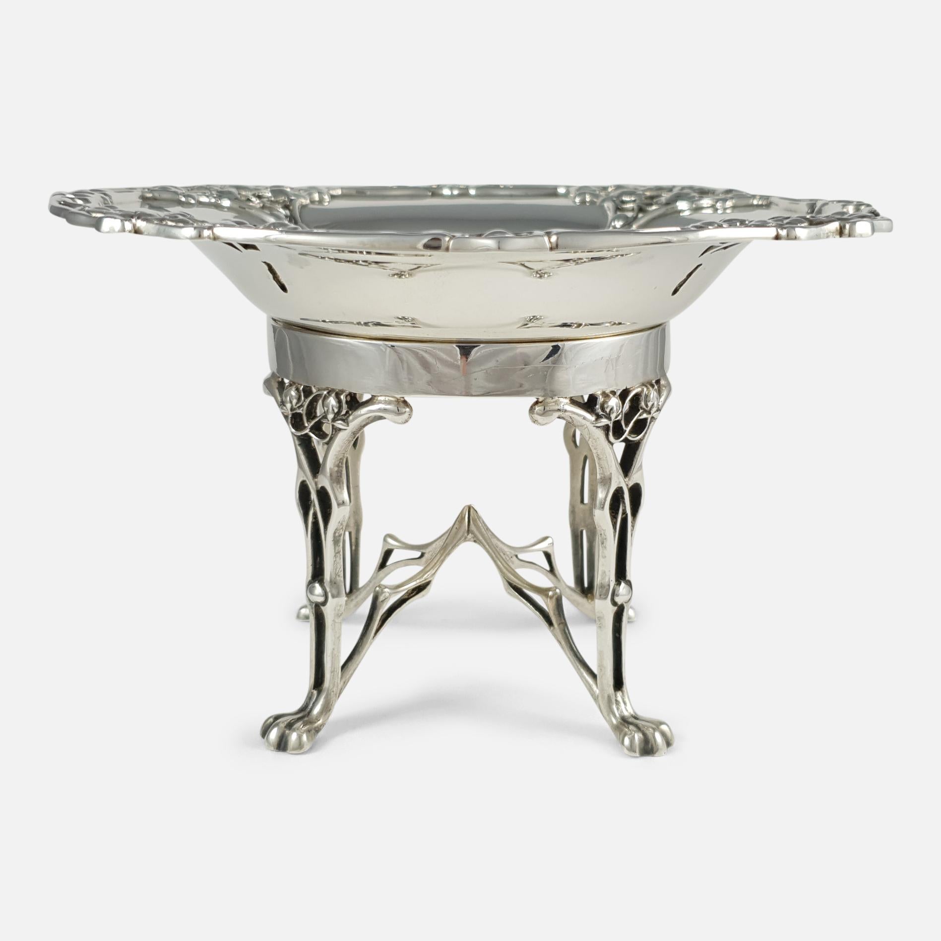 Art Nouveau Sterling Silver Tazza, William Hutton & Sons, 1906 2