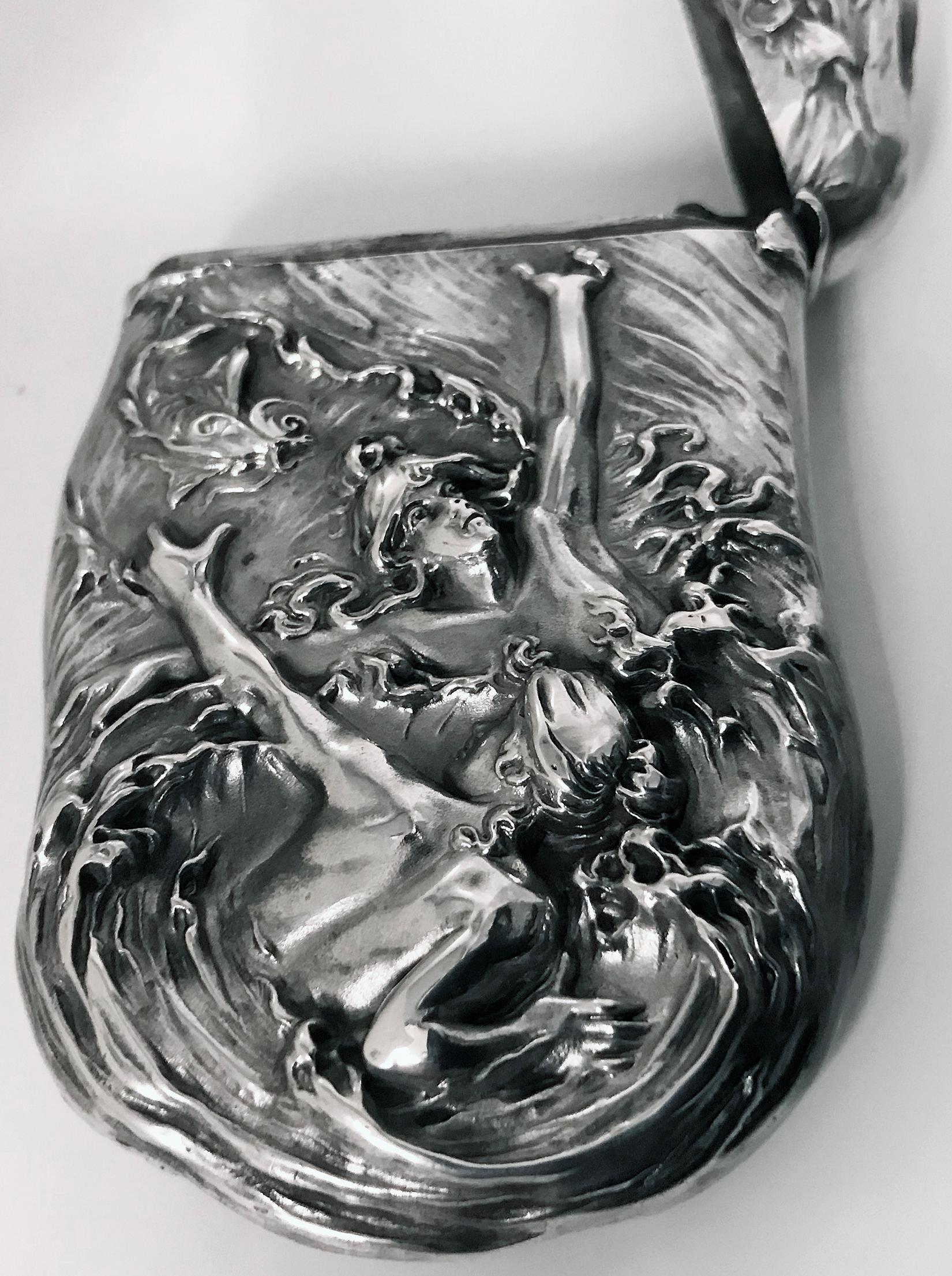 Women's or Men's Art Nouveau Sterling Silver Vesta Match Safe, William Kerr, circa 1900