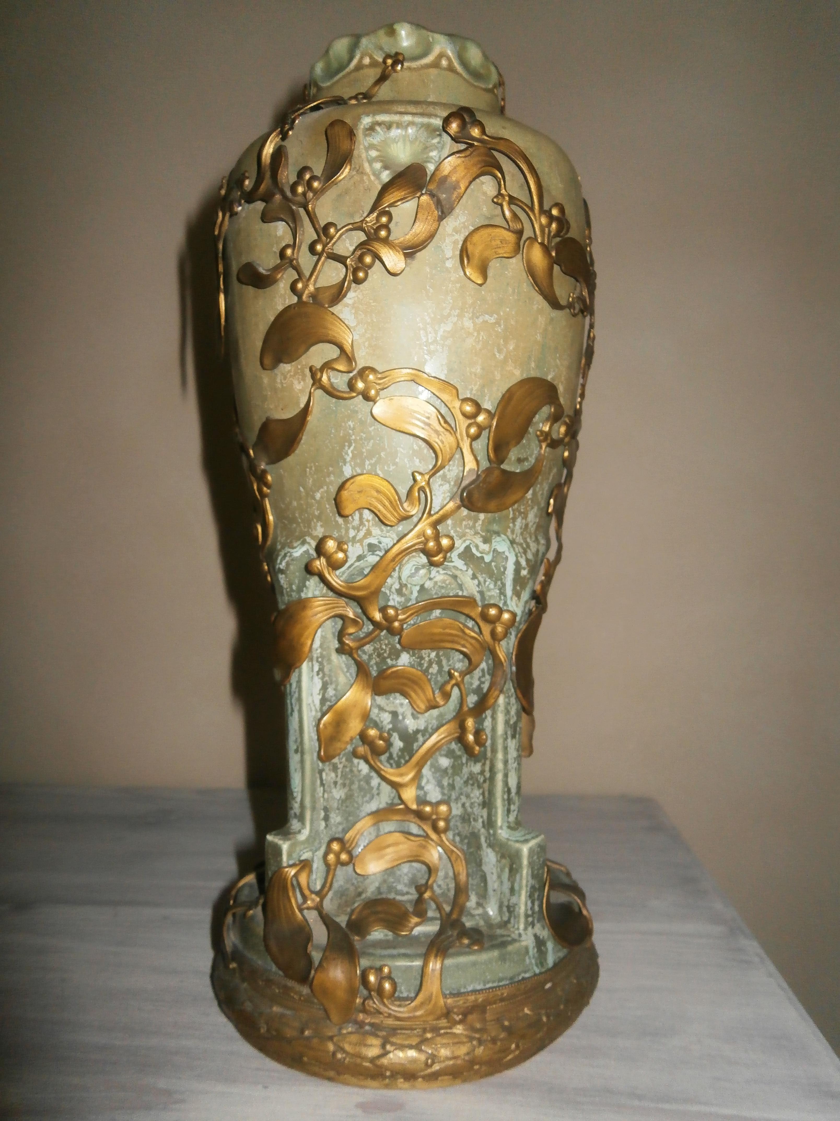 Art Nouveau Stoneware Vase with Brass Mounting In Good Condition For Sale In Saverne, Grand Est