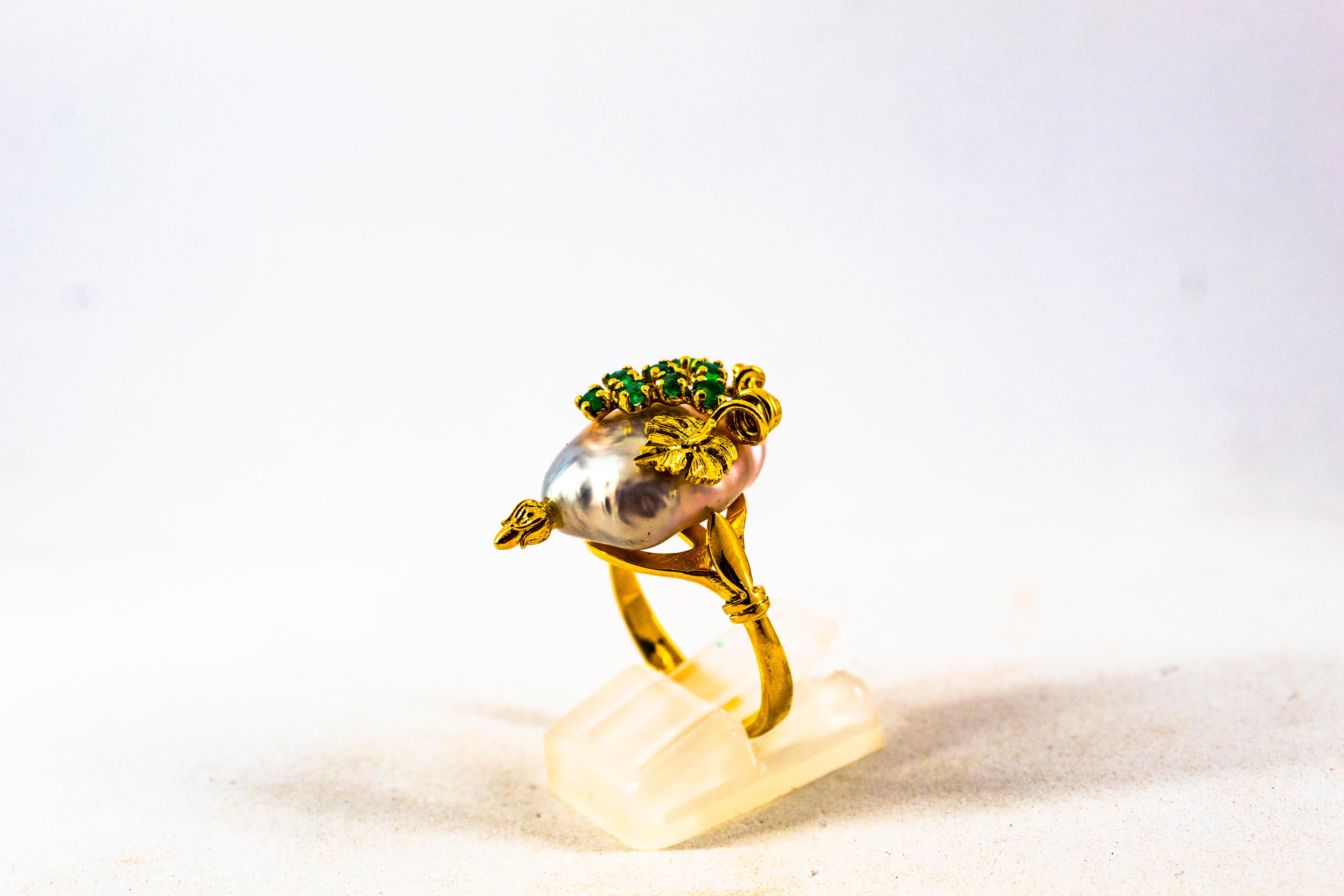 Art Nouveau Style 0.20 Carat Emerald Pearl Yellow Gold Cocktail Ring In New Condition In Naples, IT